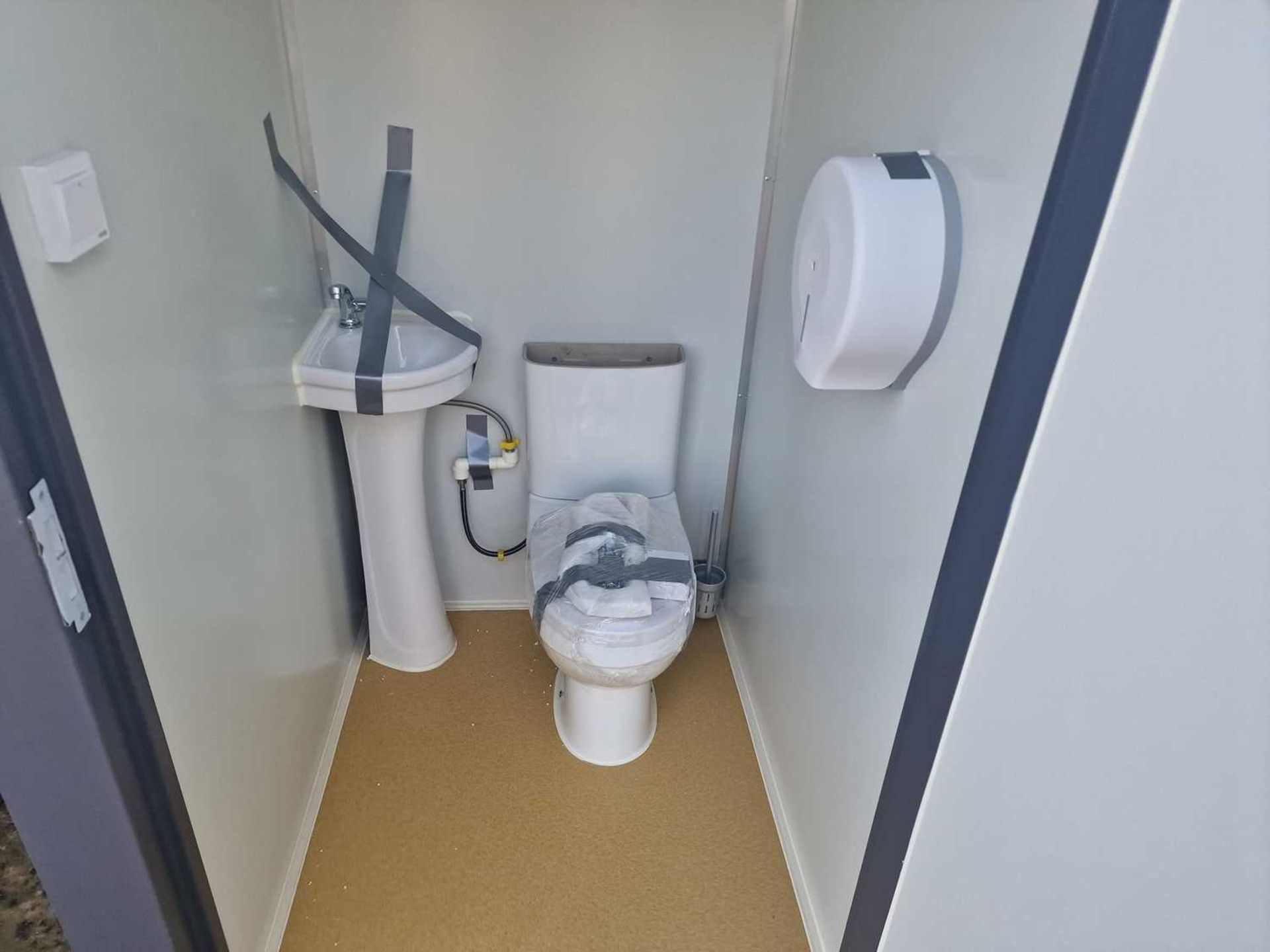 Unused Bastone Single Toilet Block, with Sink, 240Volt (130cm x 110cm x 236cm) - Image 5 of 7