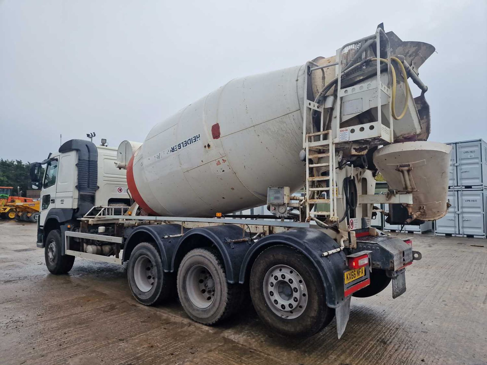 2016 Volvo FM410 8x4 Rear Lift Tridem Cement Mixer Lorry, McPhee Mixer, 360 Camera, A/C (Reg, Docs.  - Image 3 of 25