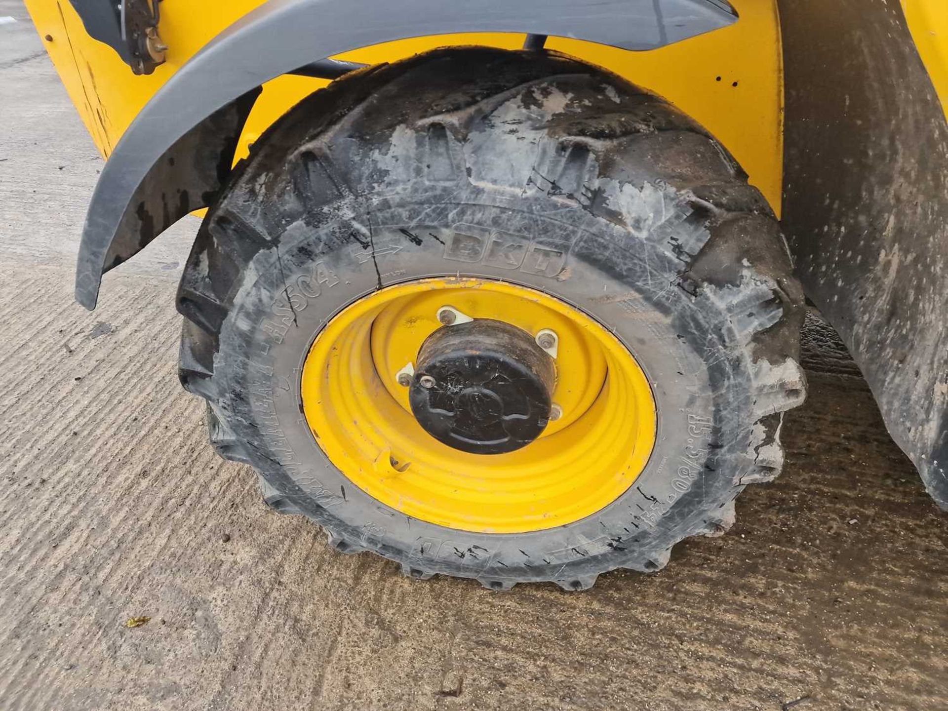 2016 JCB 535-125 Hi Viz Turbo Powershift Telehandler, Reverse Camera, WLI, A/C (EPA Compliant) - Image 34 of 48