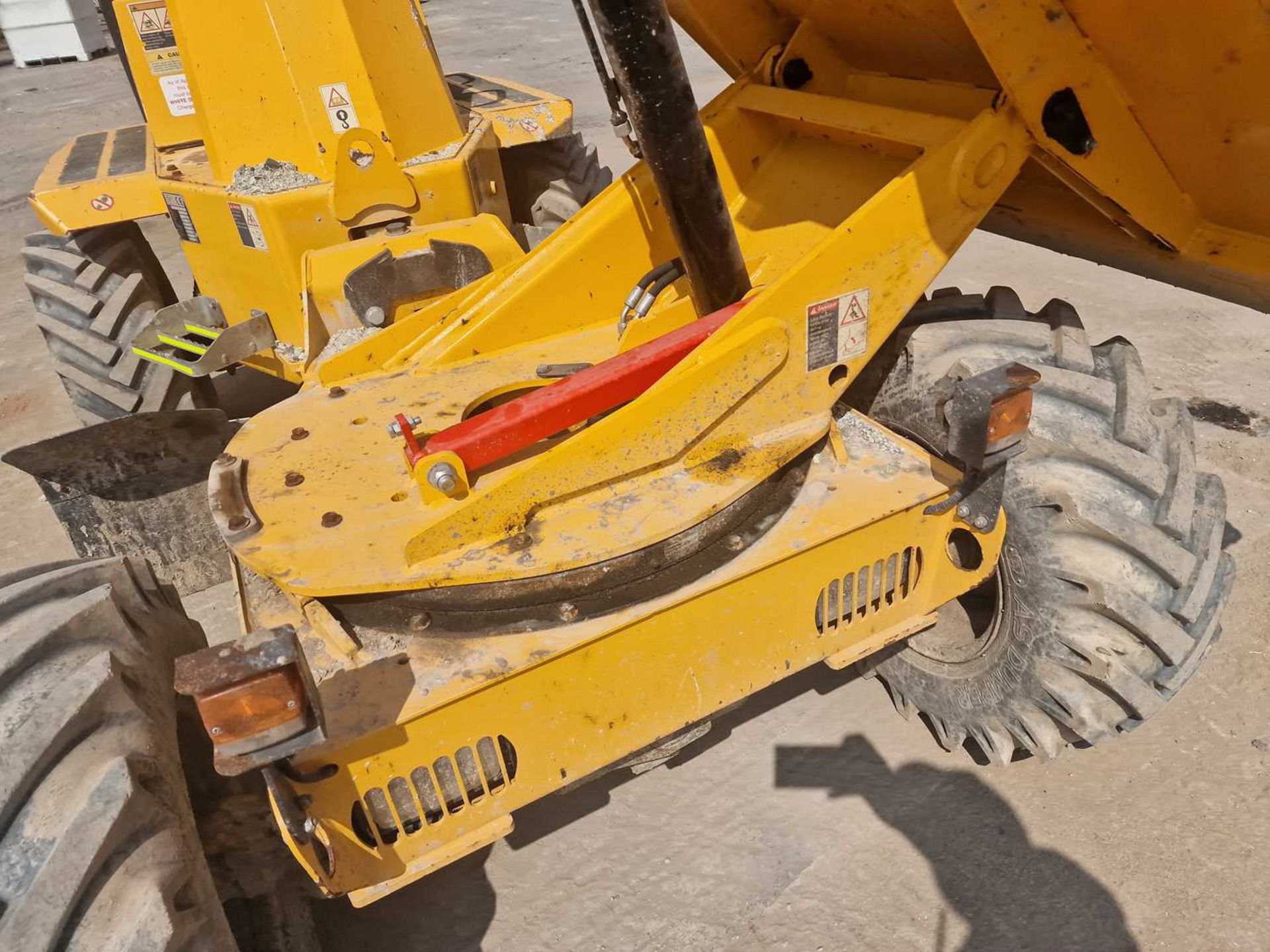 2019 Thwaites 3 Ton Swivel Skip Dumper, Folding Roll Bar - Image 10 of 48