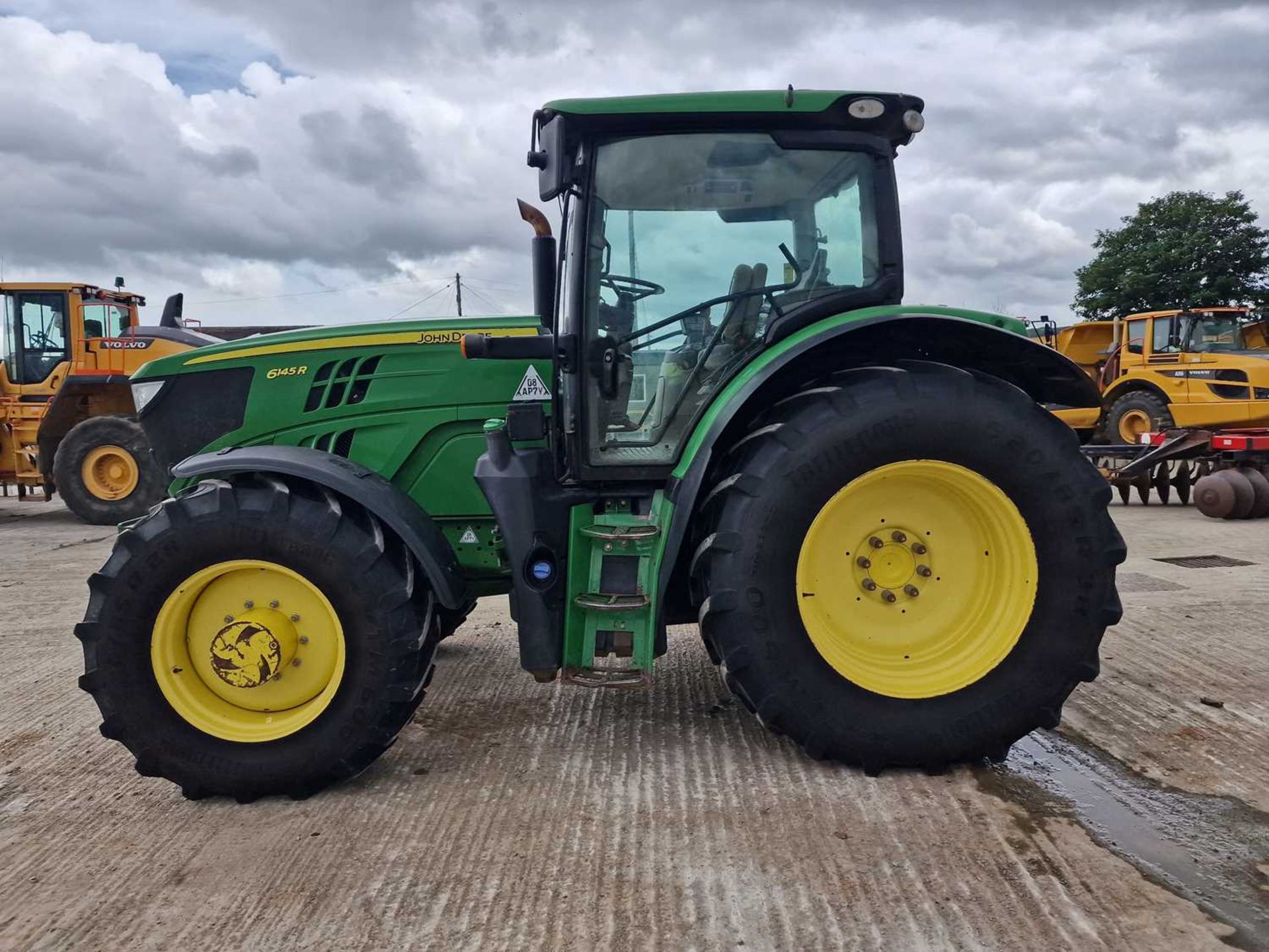 2016 John Deere 6145R Auto Quad, 4WD Tractor, 50k, TLS, Cab Suspension, Air Brakes, 3 Spool Valves,  - Image 2 of 25