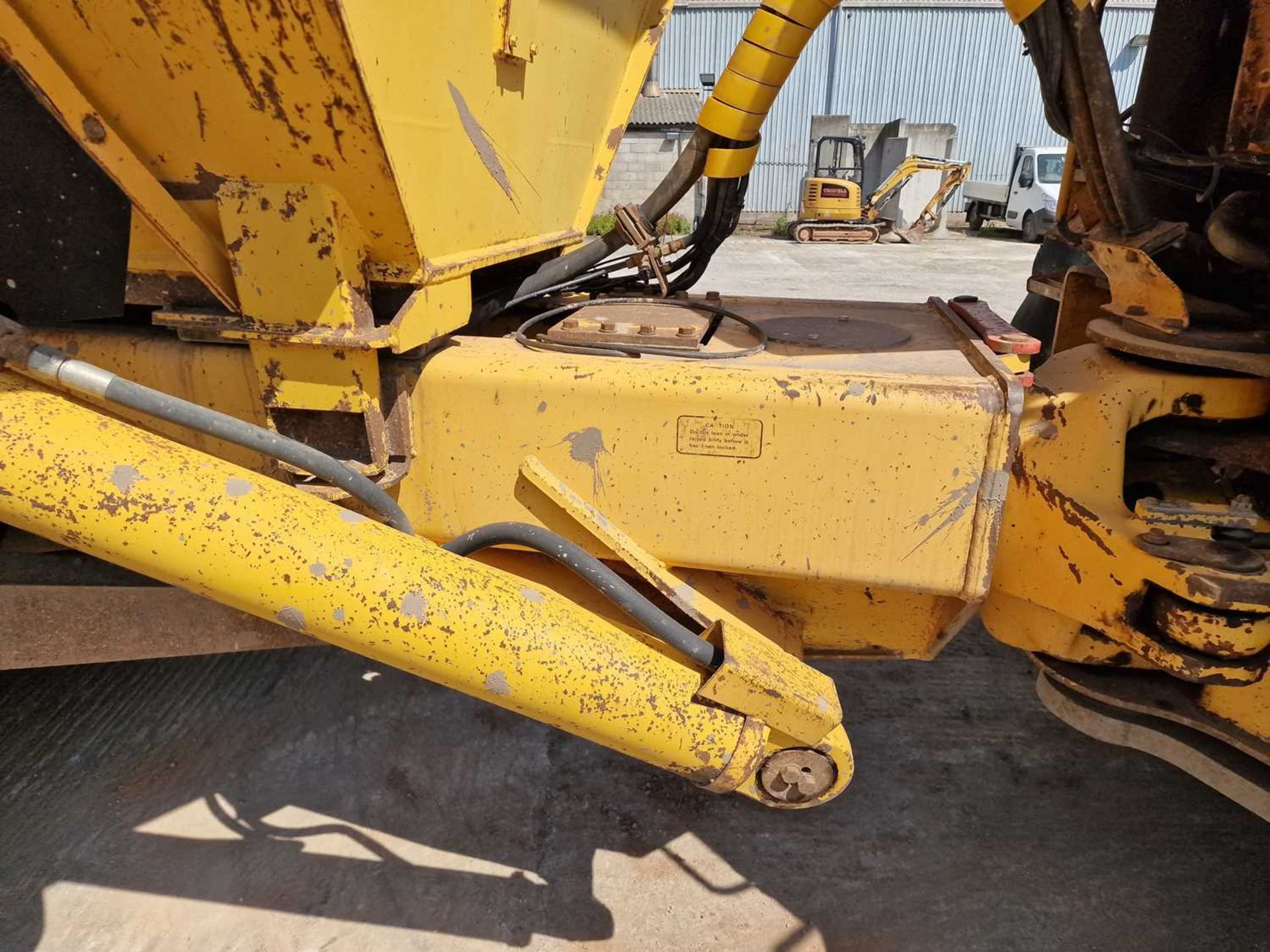 Volvo A30 6x6 Articulated Dumptruck, Reverse Camera - Image 11 of 35