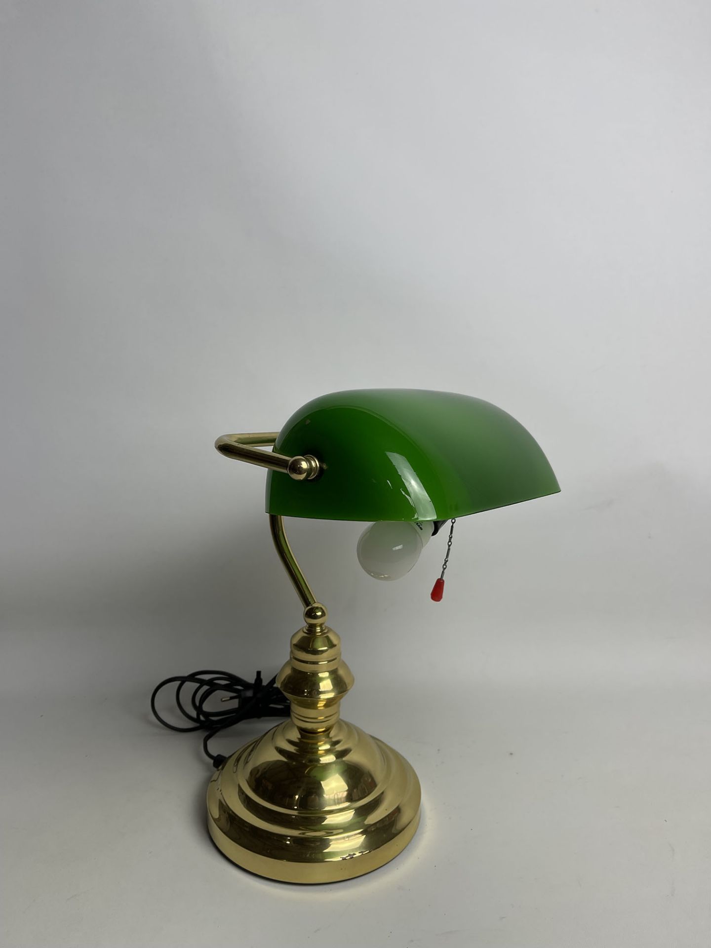 Vintage American Desk Lamp with Green Lamp Shade - Image 2 of 9