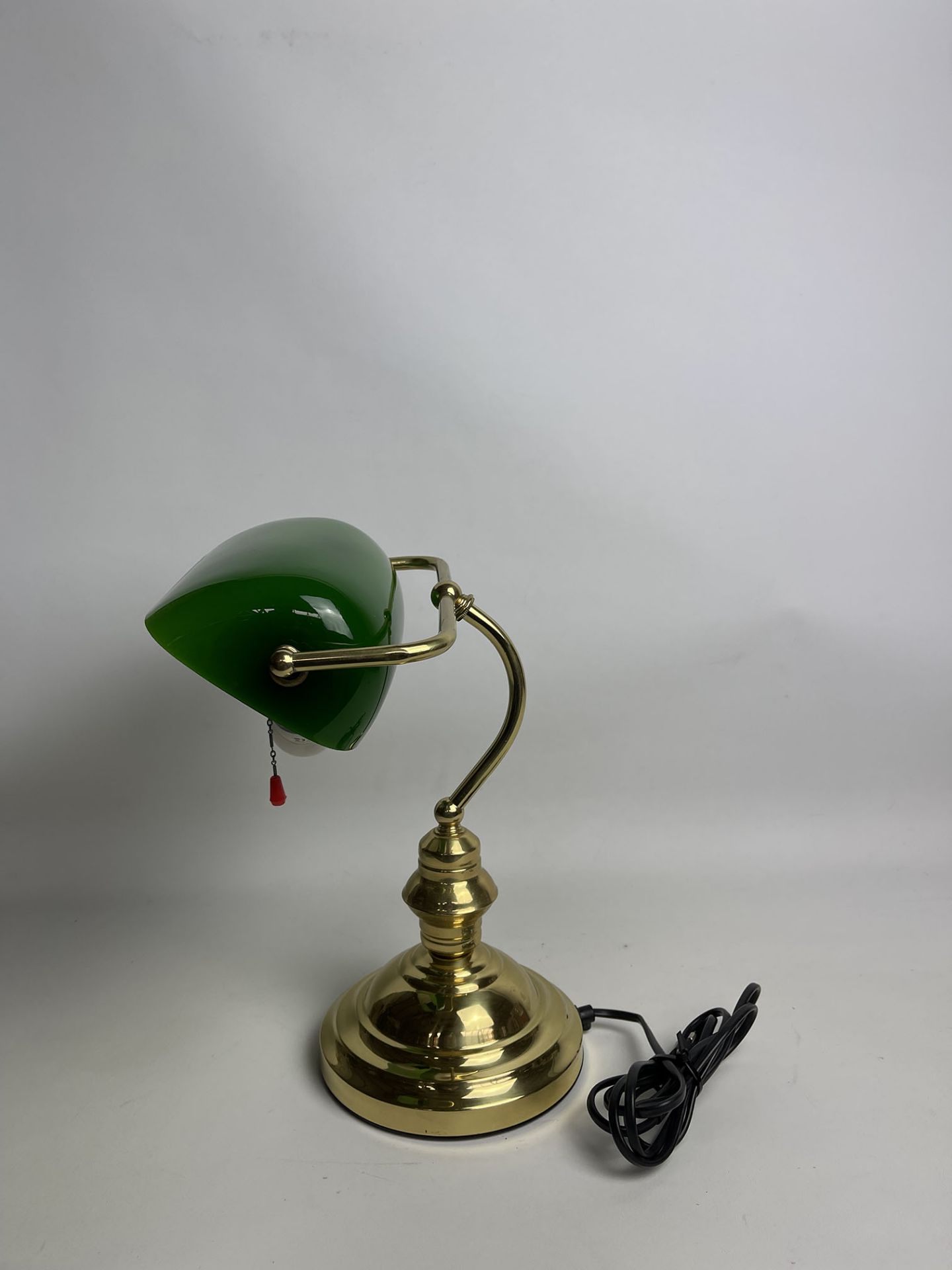 Vintage American Desk Lamp with Green Lamp Shade - Image 7 of 9