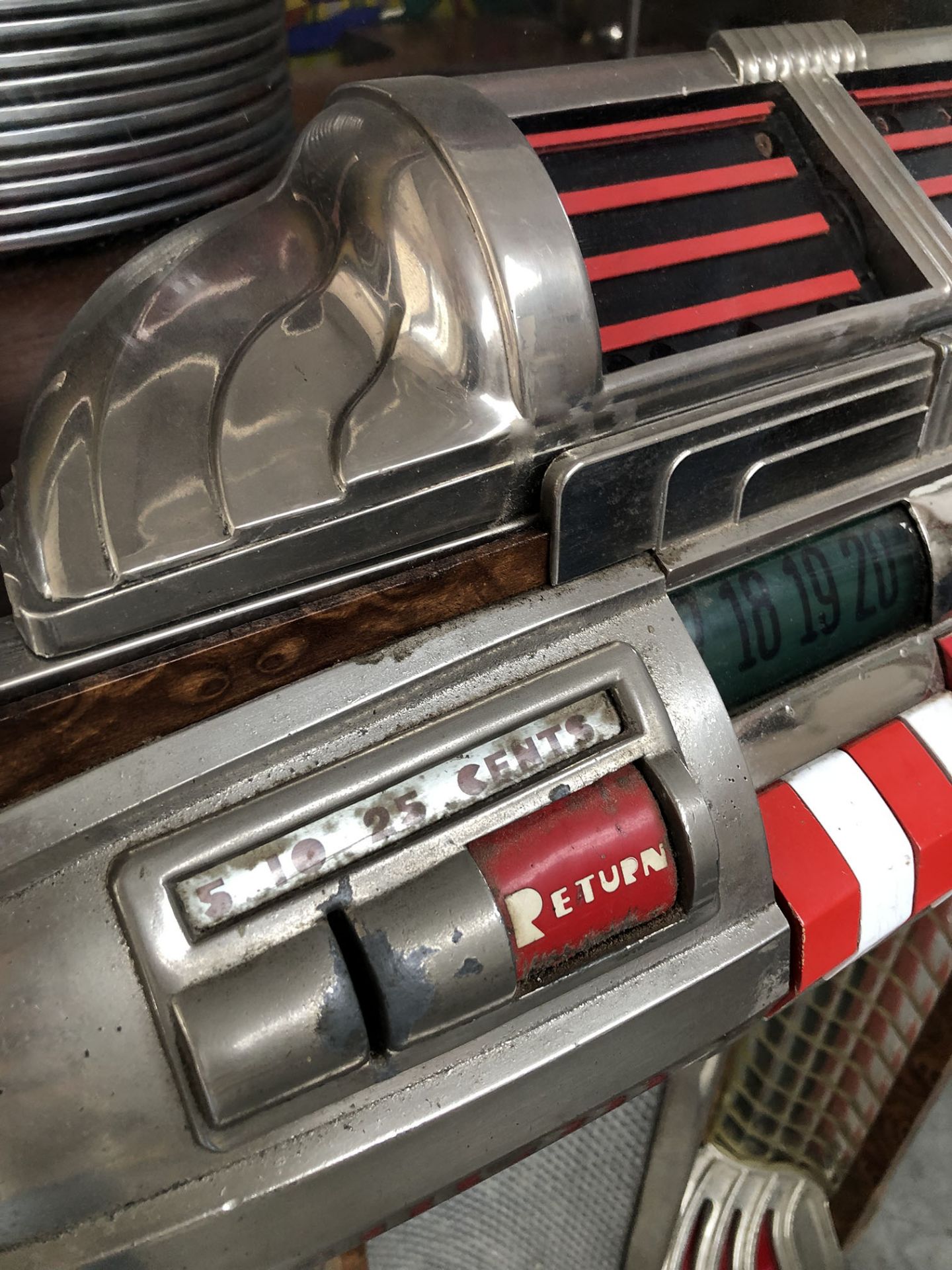 Wurlitzer Model 1100 "Bomber Nose" Jukebox, 1947-1949 - Image 8 of 12