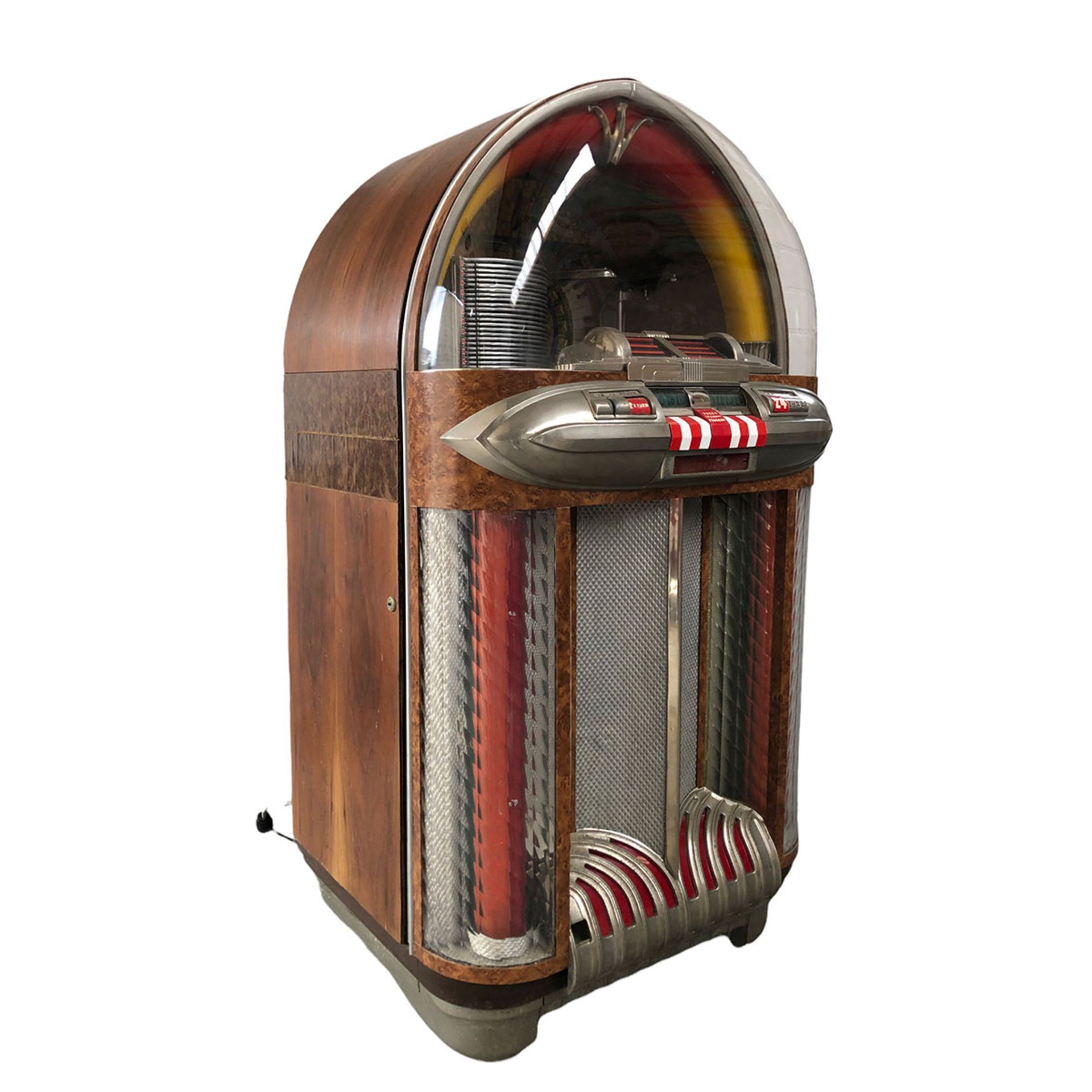 Wurlitzer Model 1100 "Bomber Nose" Jukebox, 1947-1949 - Image 2 of 12