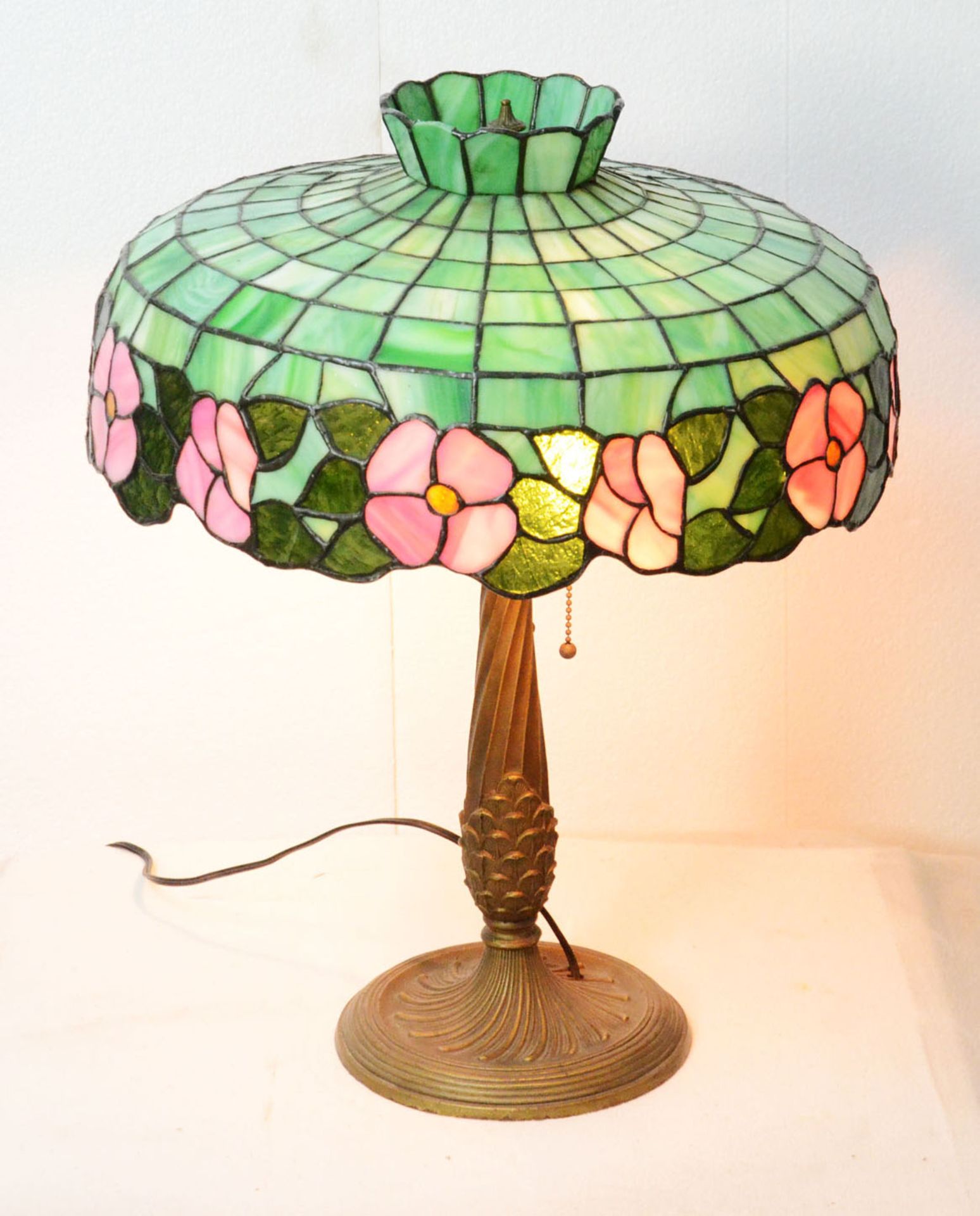 Tiffany style desk lamp - Image 2 of 6