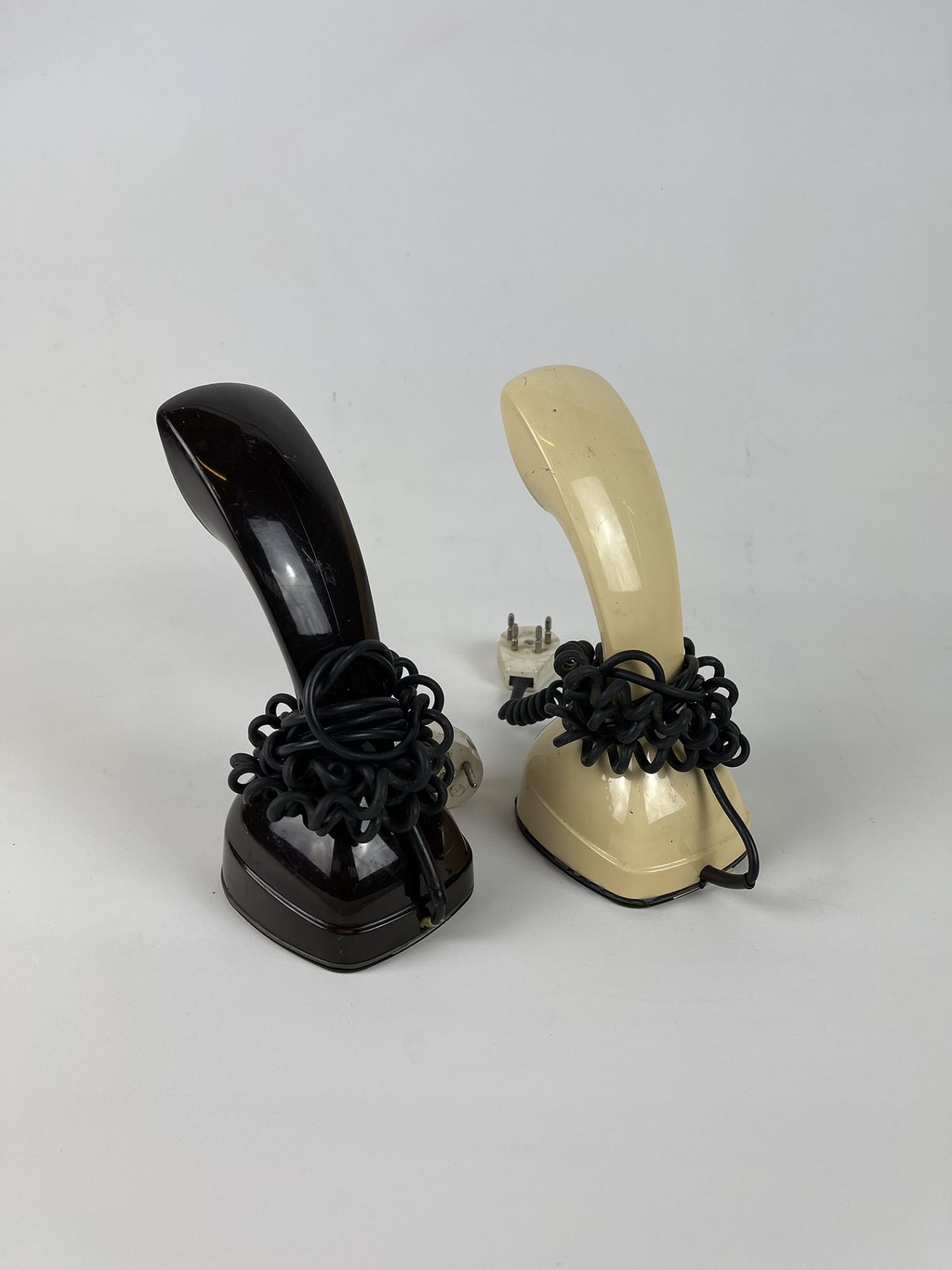 Lot of 2 Ericsson "Cobra" Rotary-dial Telephones, Sweden, ca. 1960 - Bild 6 aus 8