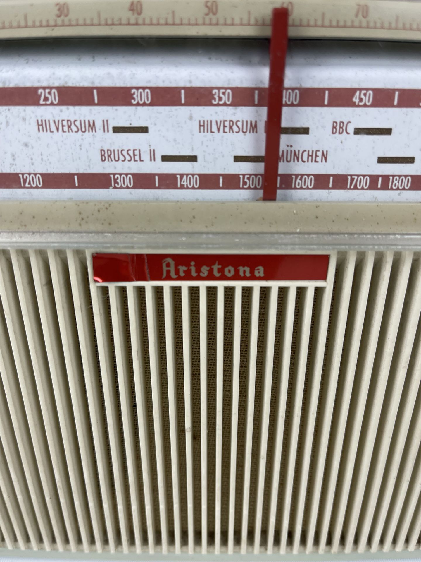 Lot of 4 Vintage Transistor Radios - Philips, Aristona, Heathkit - Image 4 of 5