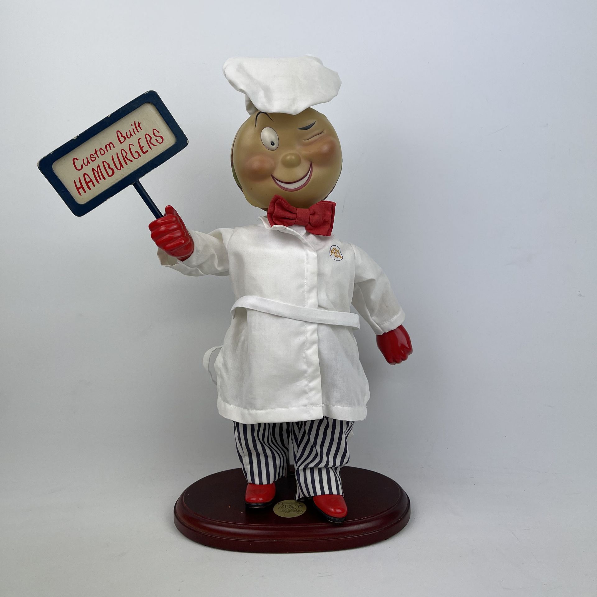 1995 40th Anniversary McDonald's "Speedee" Porcelain Figure - Image 3 of 12