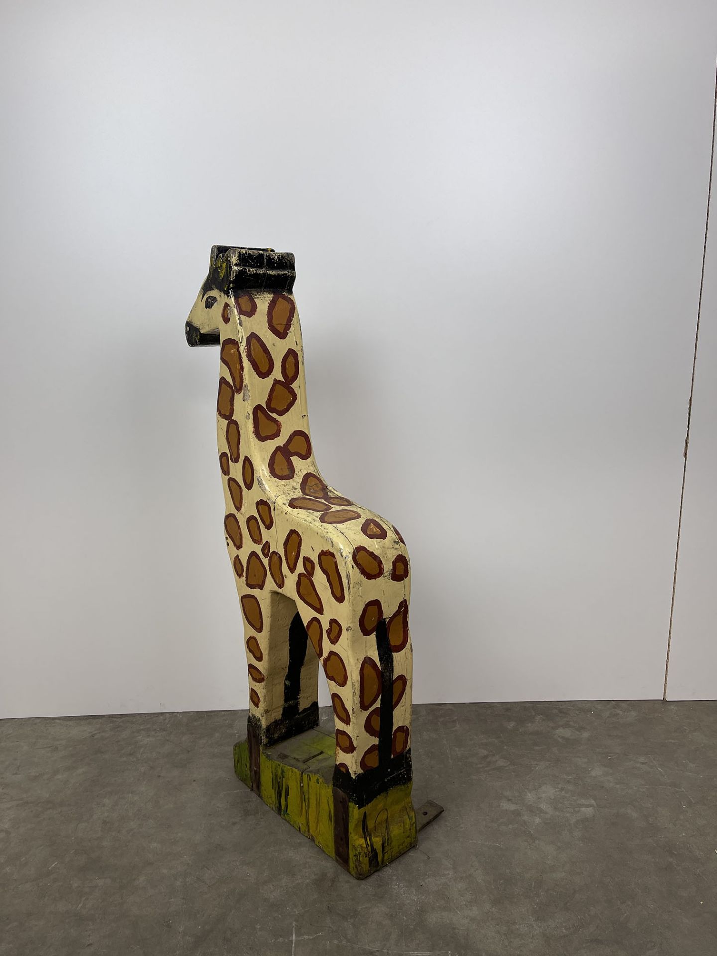 Antique Children's Giraffe Caroulsel Ride - Image 7 of 8