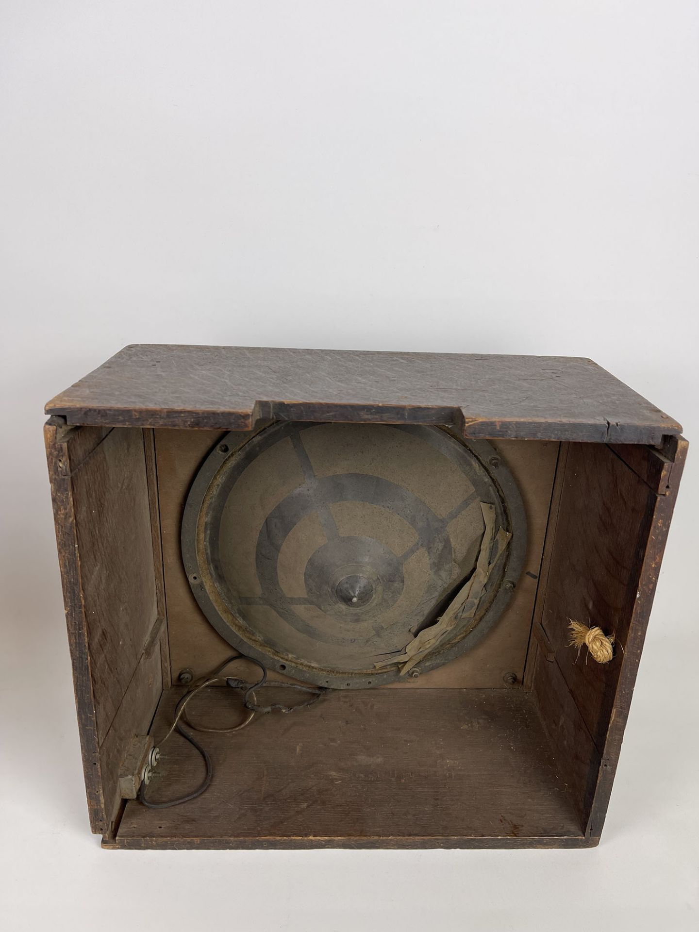 Lot of 5 Unrestored Vintage Radio Speakers - Image 3 of 9