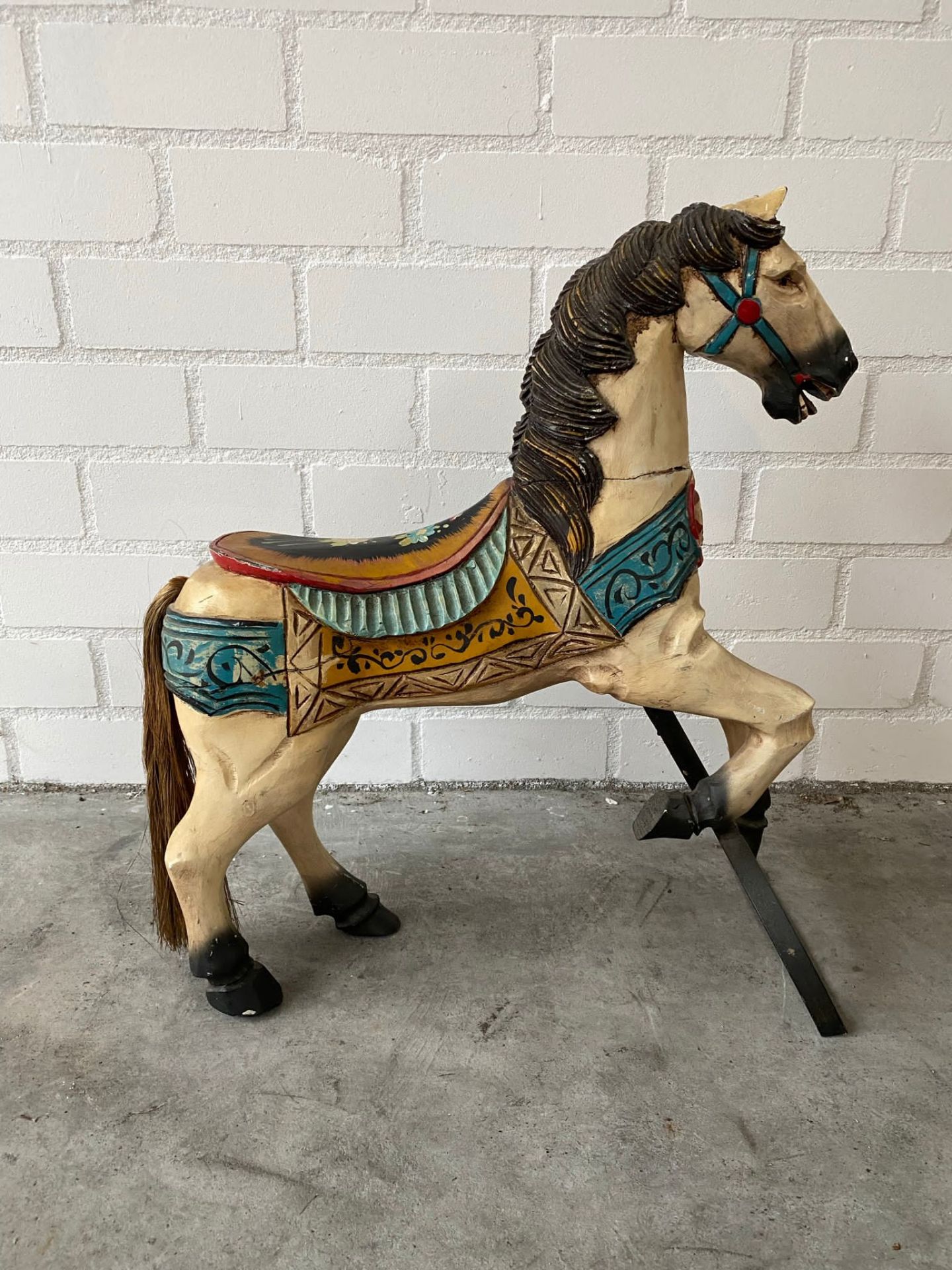 Set of 2 Small Wooden Horses - Image 6 of 11