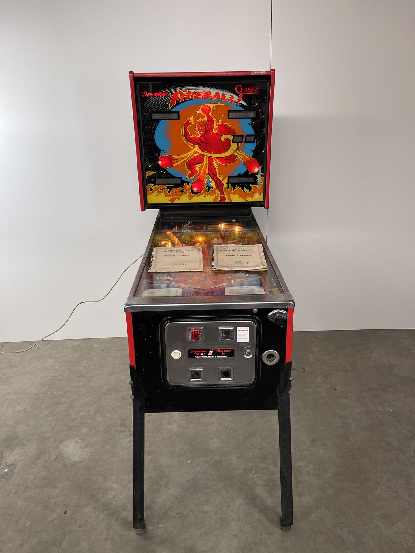 1985 Bally Fireball Classic Pinball Machine