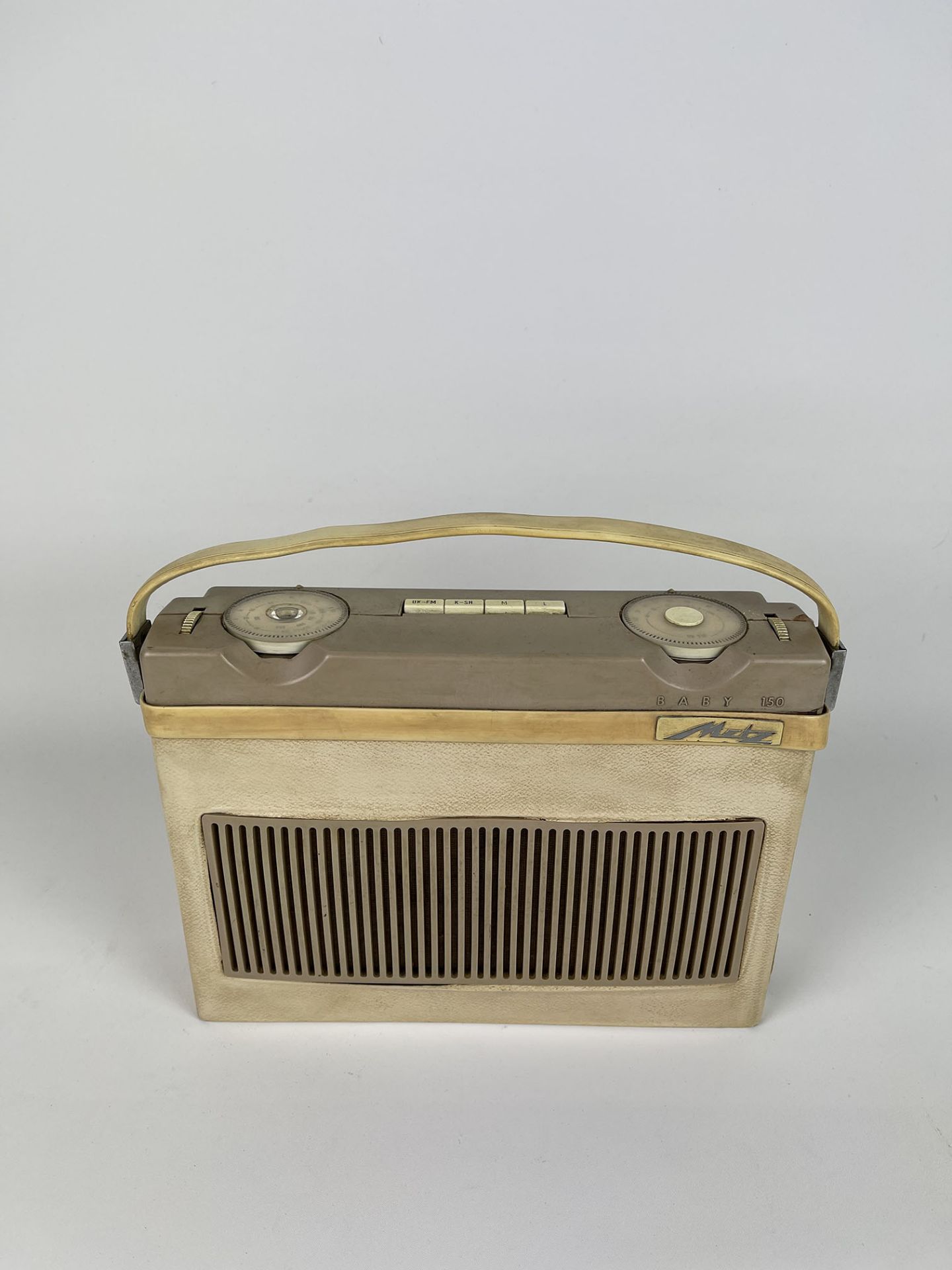 Lot of 4 Vintage Transistor Radios, 1950-1962 - Image 5 of 7