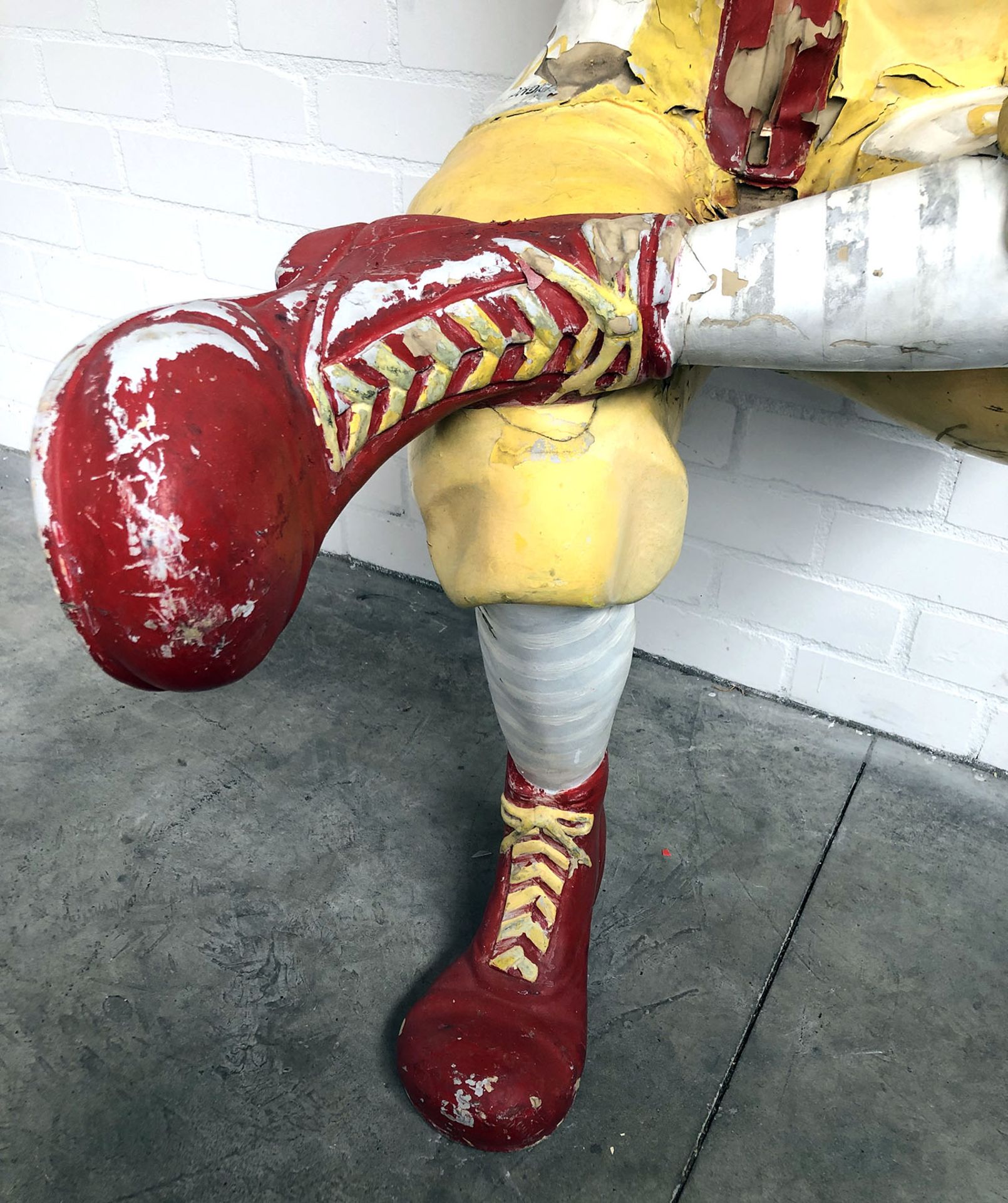 Original Lifesize Seated Ronald McDonald Clown Statue - Image 4 of 10