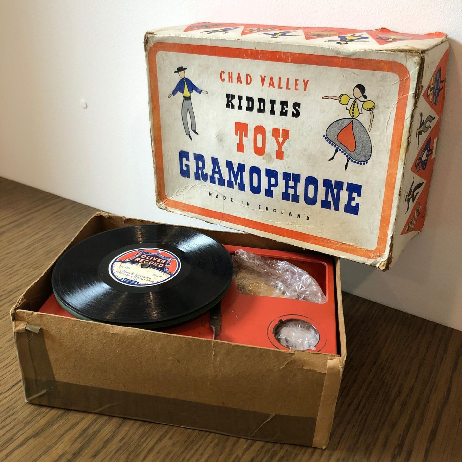 Chad Valley Kiddies Toy Gramophone