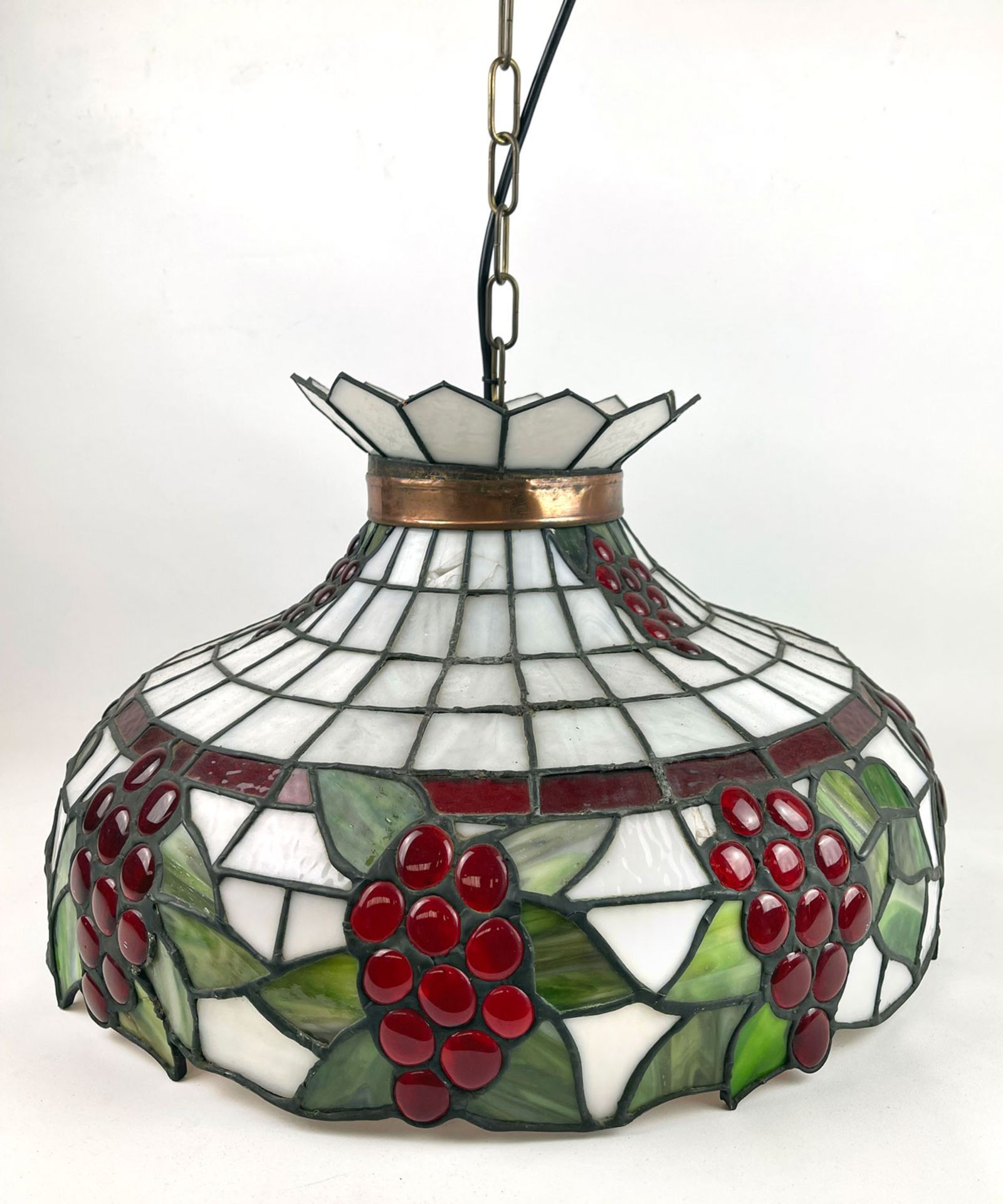 Tiffany Style Hanging Ceiling Lamp with Grape Motif