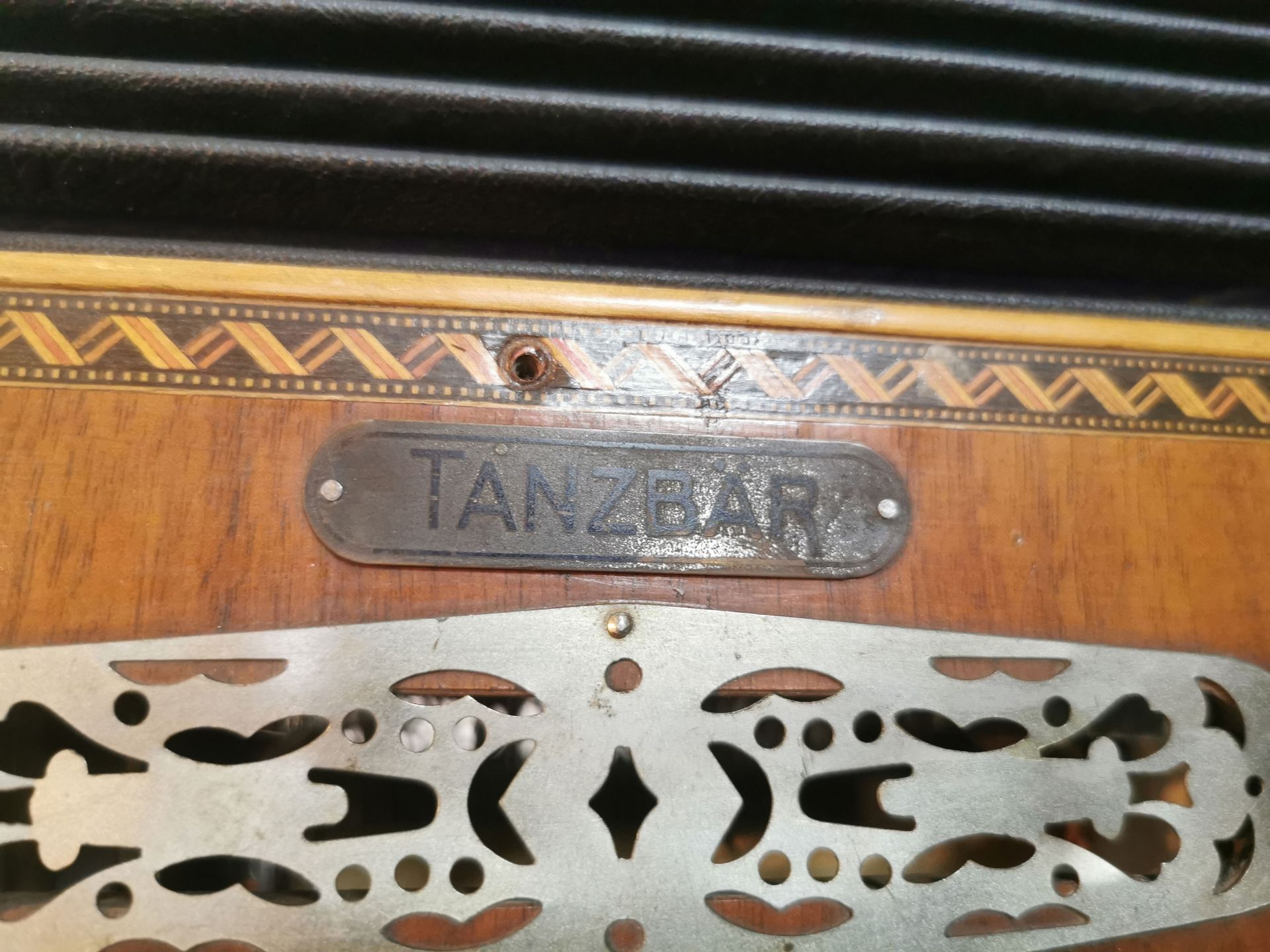 Tanzbär 30-Note Music Roll Operated Concertina ca. 1910  - Image 7 of 9