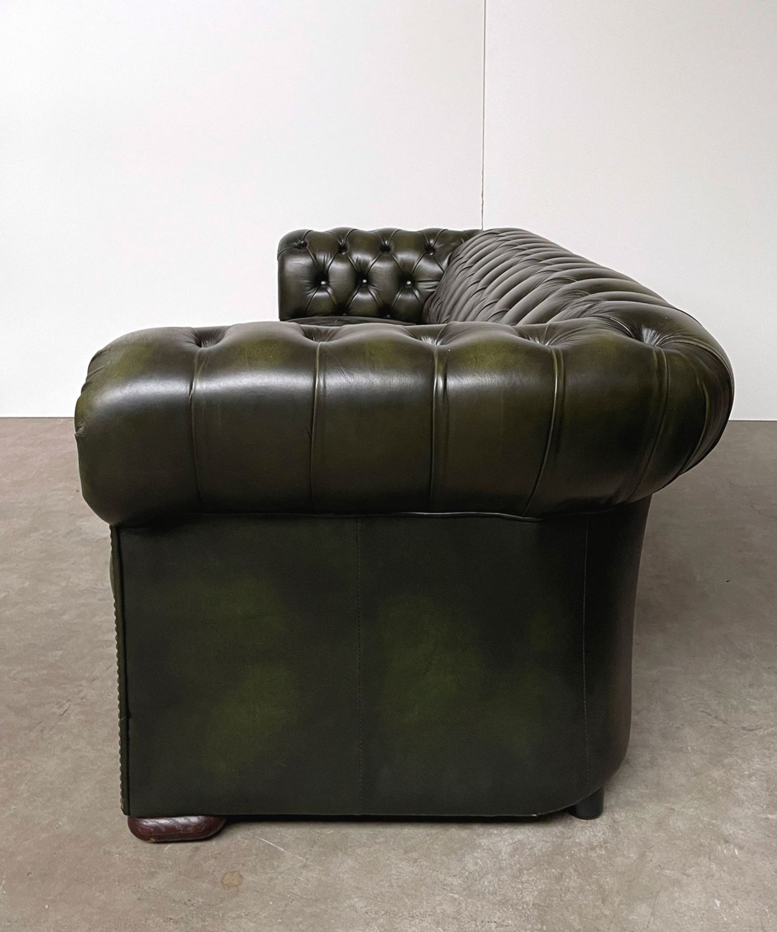 Green Leather Chesterfield Sofa - Bild 7 aus 10