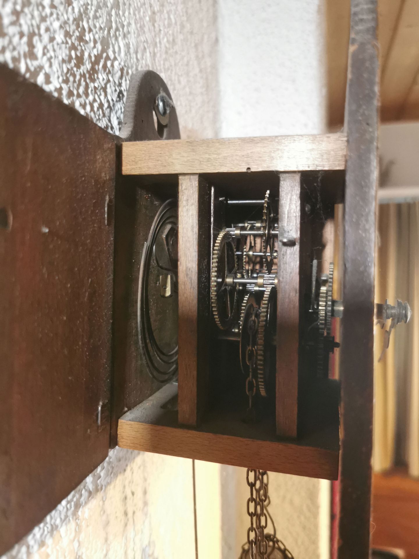 Small Wooden Pendulum Wall Clock - Bild 3 aus 3