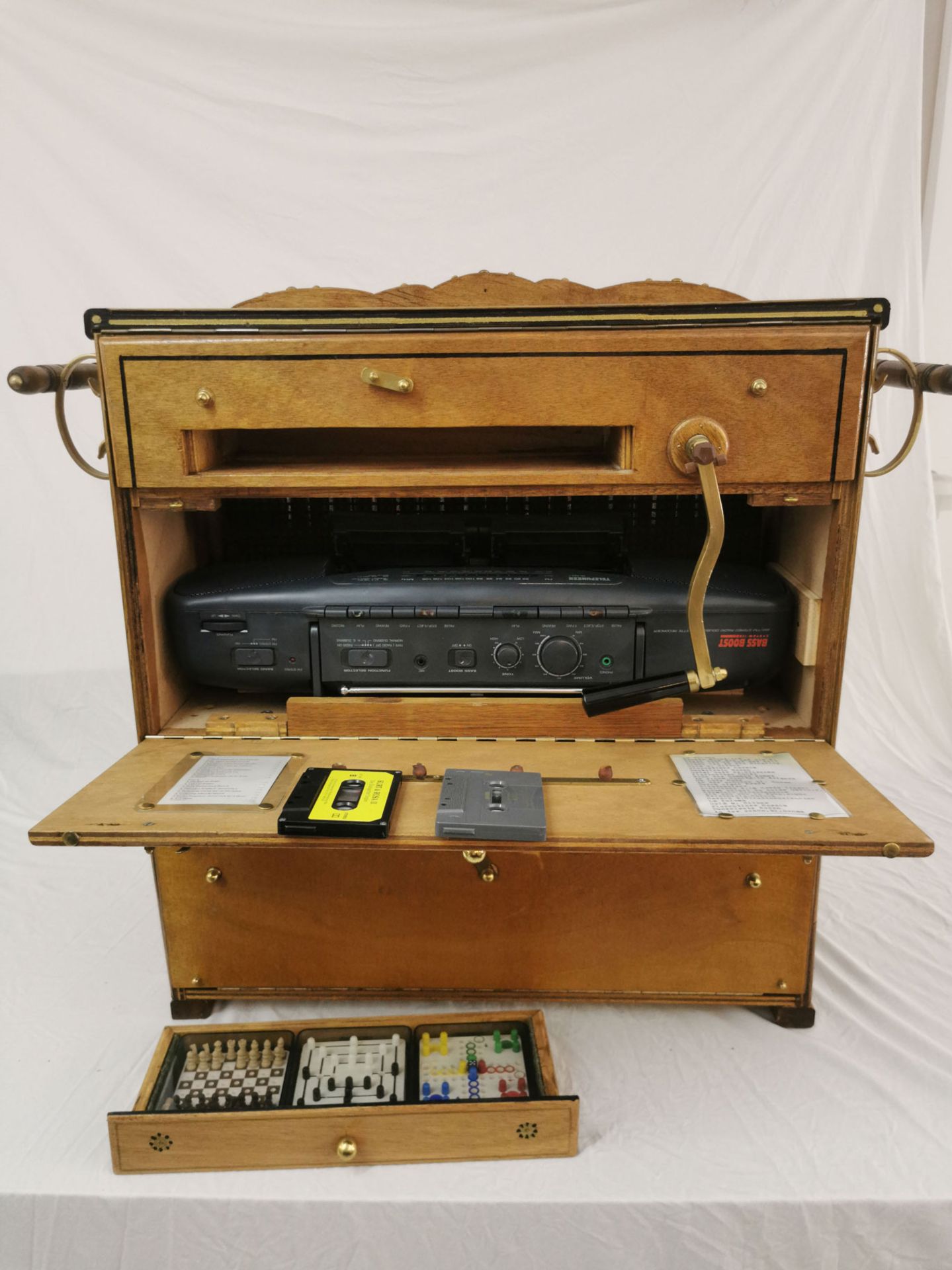 Barrel Organ Scale Model with Cassette Radio & Games - Bild 9 aus 12