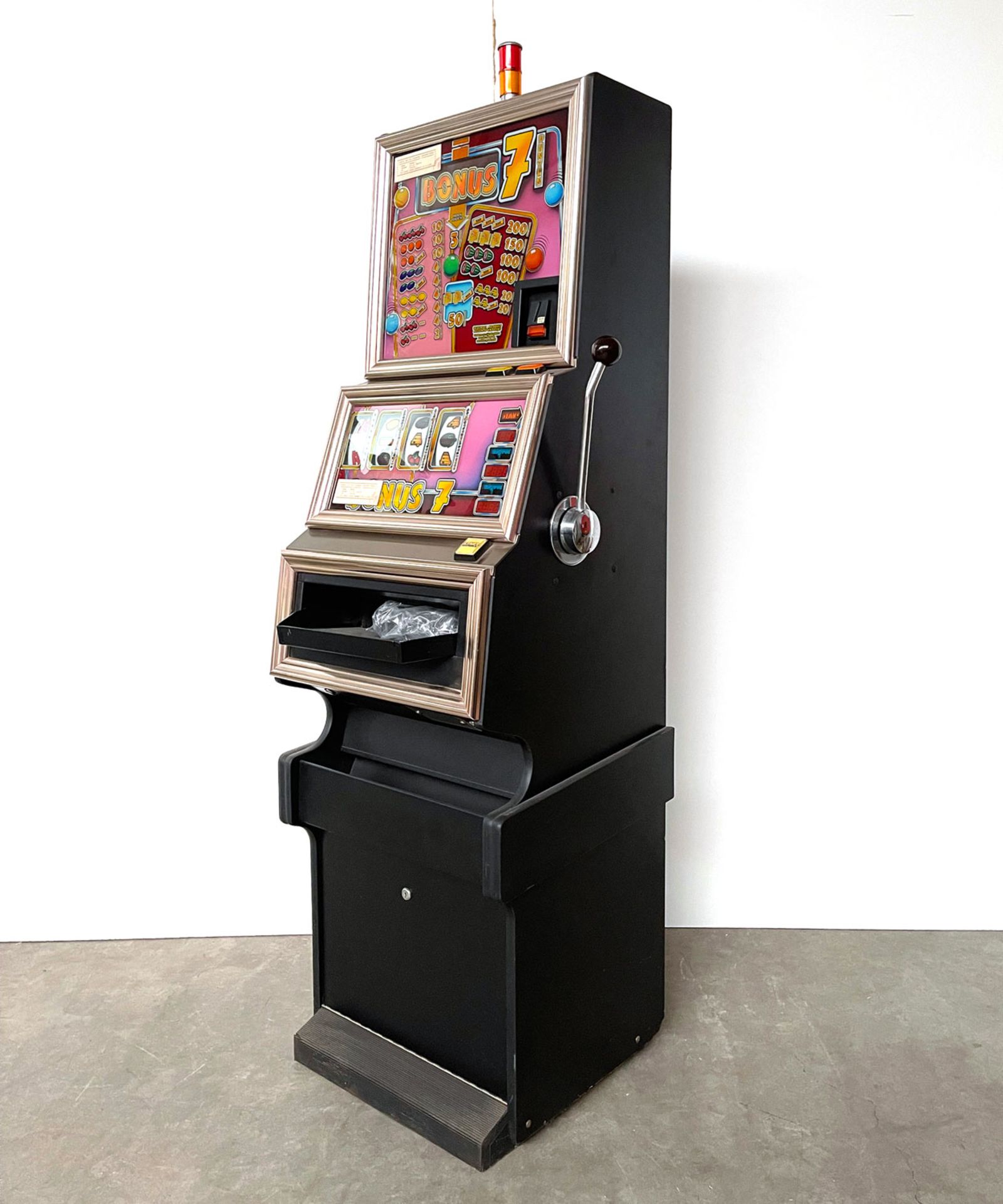Dutch Bonus 7 Slot Machine - Bild 2 aus 11