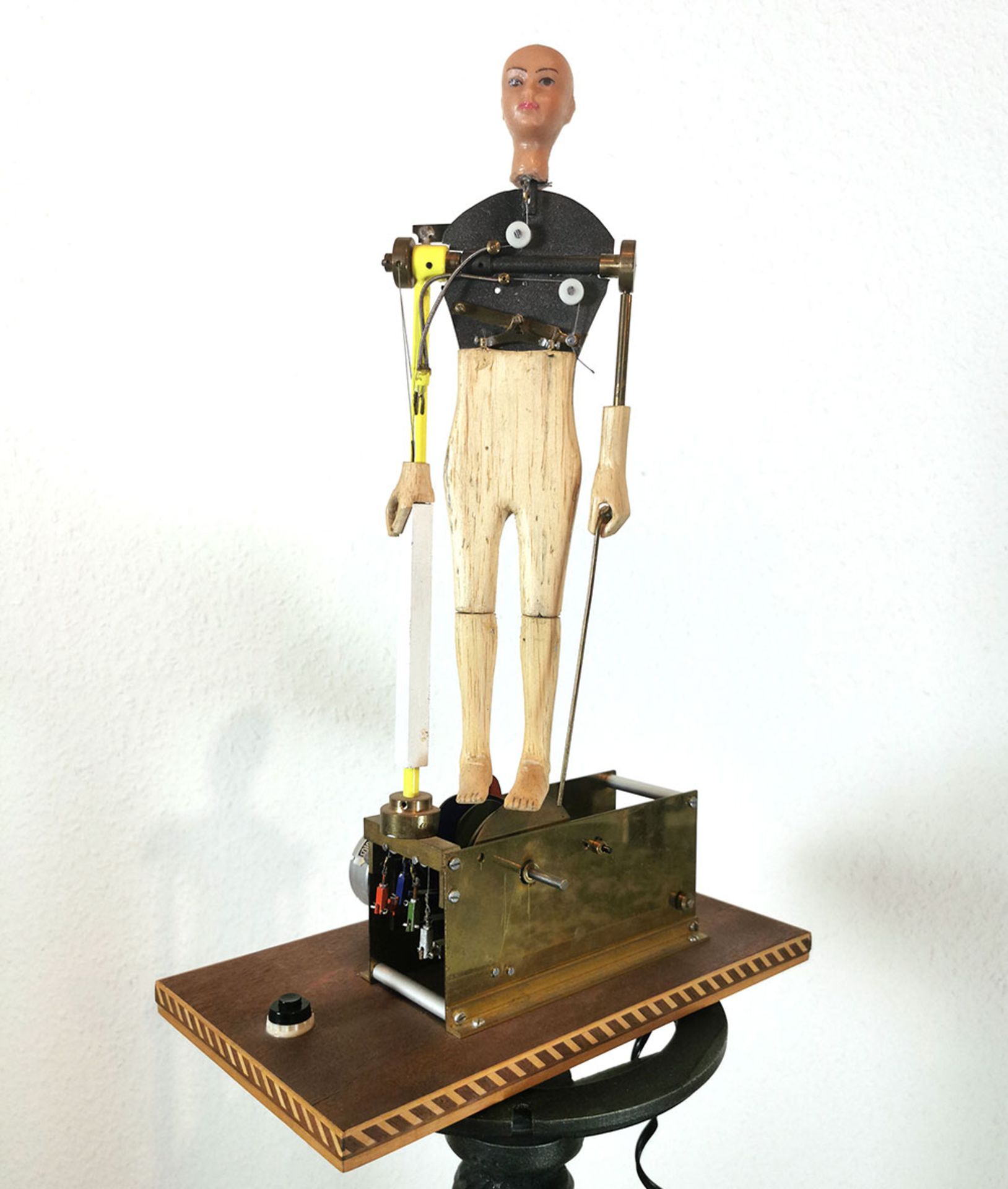 Mechanical Demonstration Automaton  - Image 2 of 6