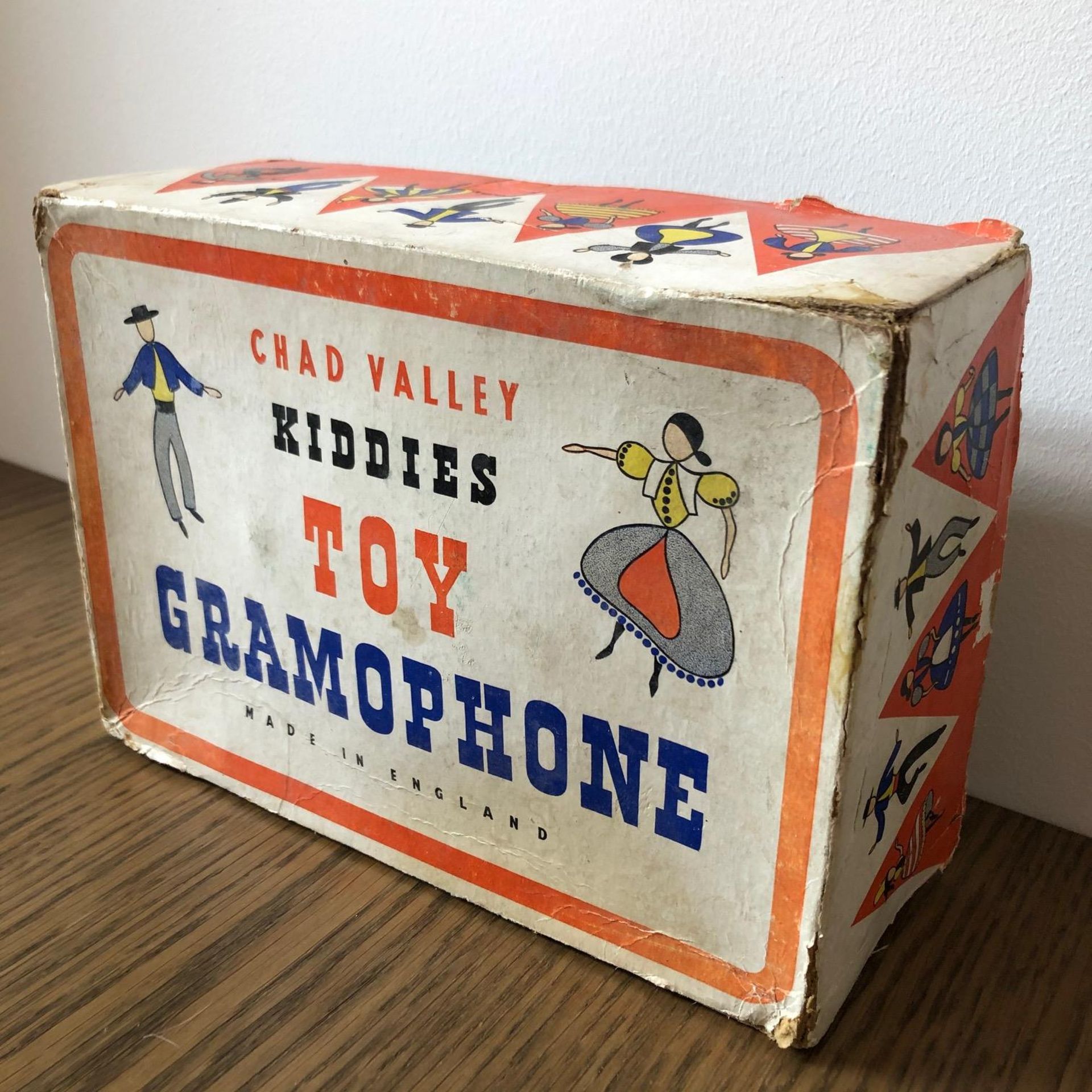 Chad Valley Kiddies Toy Gramophone - Image 10 of 10