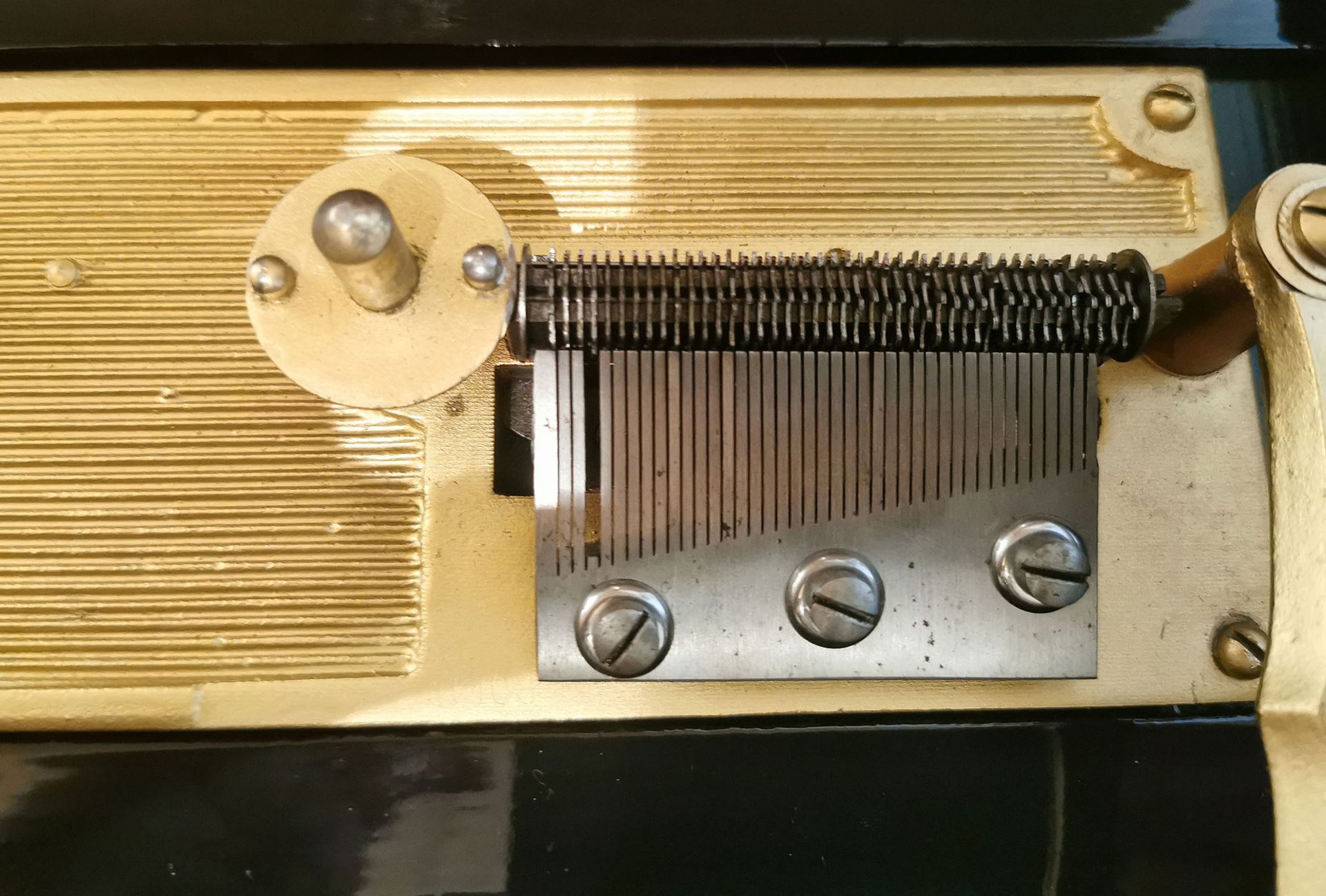 Edelweiss disc music box, Switzerland - Bild 2 aus 6