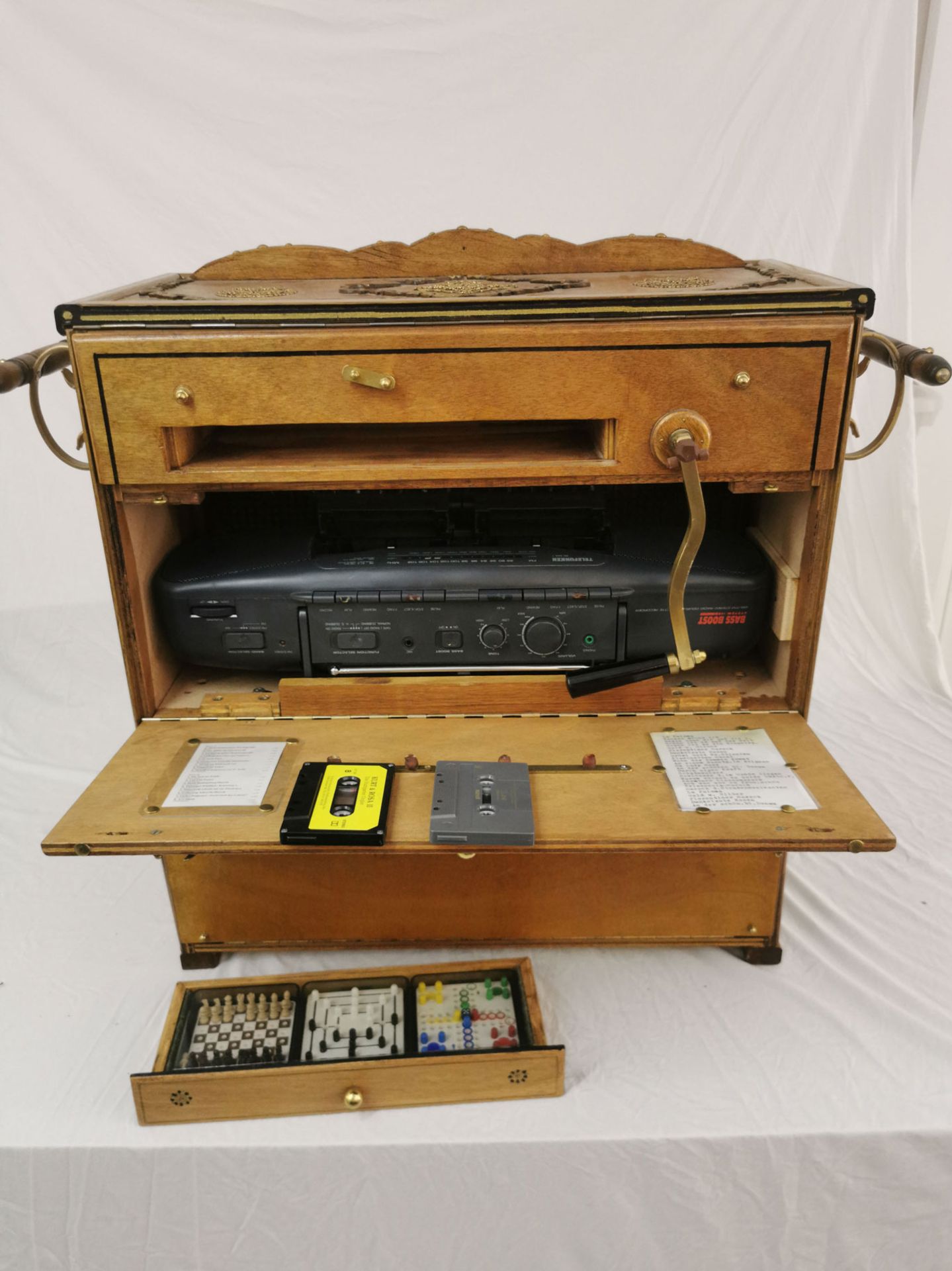 Barrel Organ Scale Model with Cassette Radio & Games - Bild 12 aus 12
