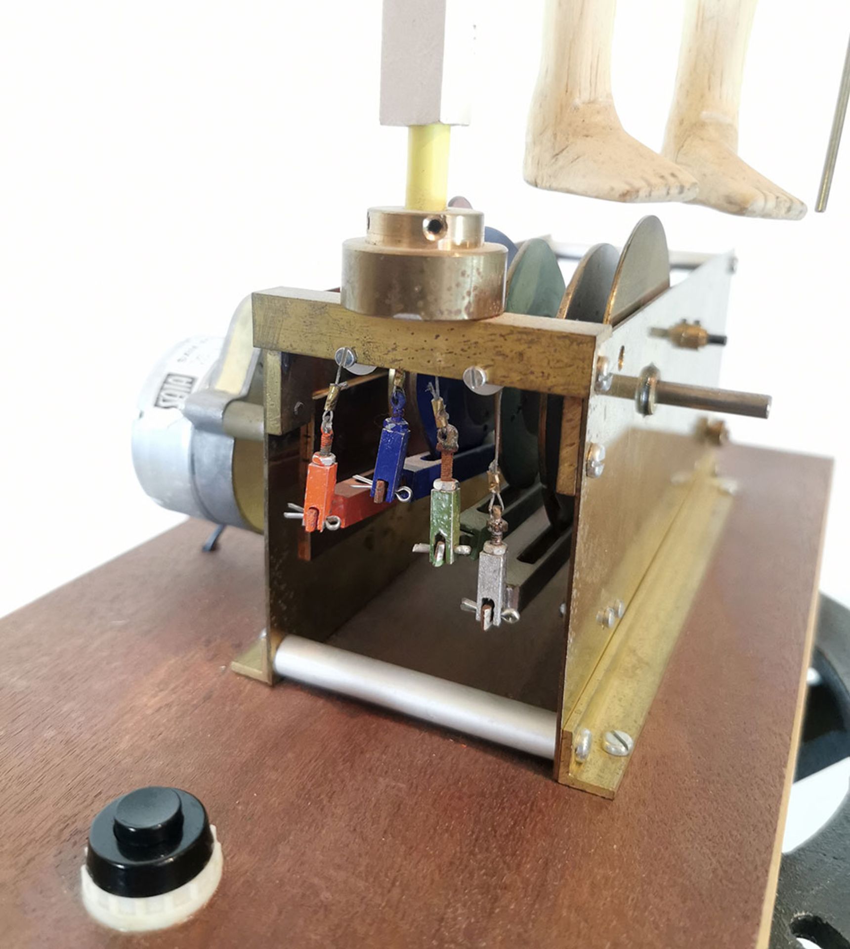 Mechanical Demonstration Automaton  - Image 4 of 6