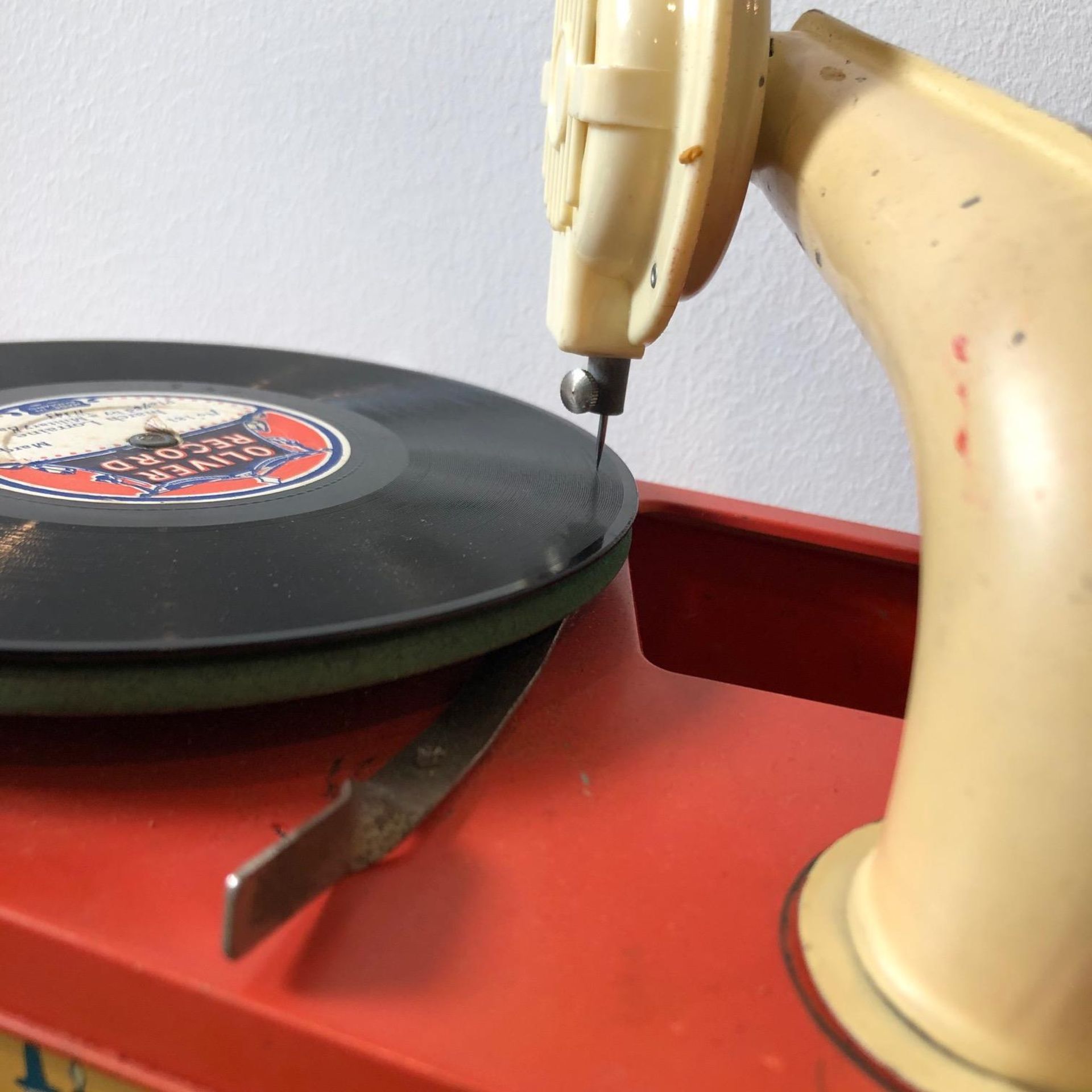 Chad Valley Kiddies Toy Gramophone - Image 8 of 10