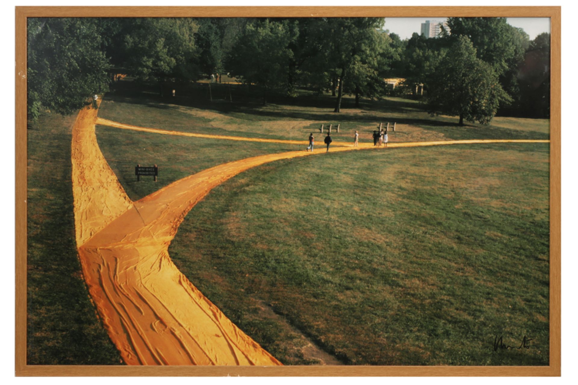 Christo signed photo print in colors with a view of the "Wrapped Walk Ways" project in Kansas - Image 3 of 3