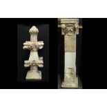 antique gothic stylestone sculpture amongst which a pinnacle || Lot (2) antieke gotische sulpturen