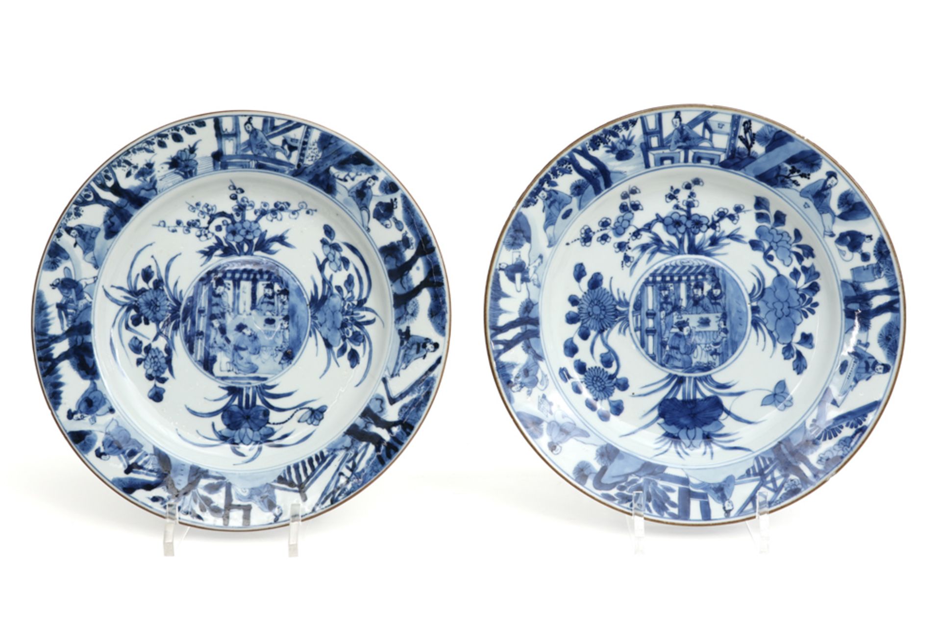 pair of 17th/18th Cent. Chinese Kang Hsi period dishes (with domed center) in porcelain with a