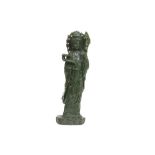 Chinese green stone "Quan Yin" sculpture || Chinese sculptuur in een groen gesteente : "Quan