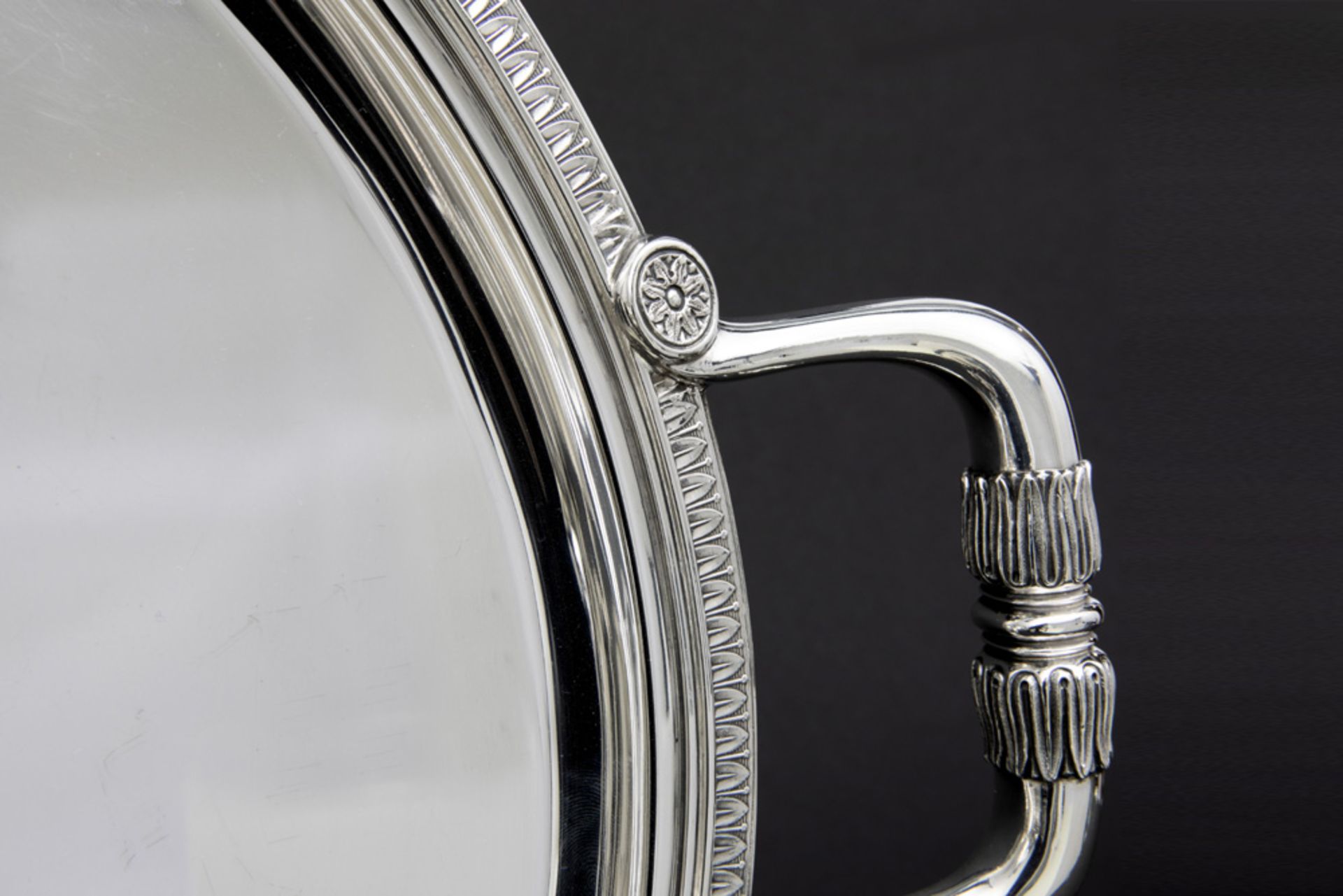 French Cardeilhac signed coffee and teaset on its oval tray in marked silver with a neoclassical - Image 3 of 4
