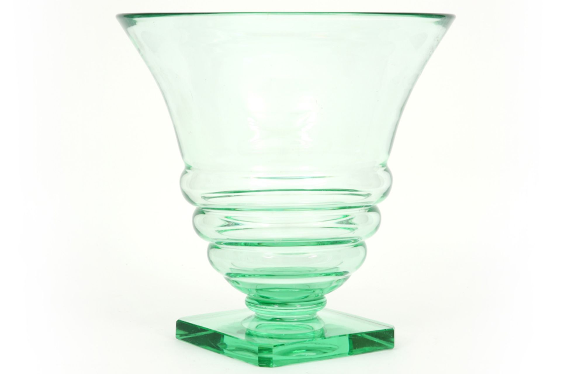 Daum France Nancy signed Art Deco vase in light green crystal || DAUM FRANCE NANCY mooie tulpvormige - Image 2 of 4