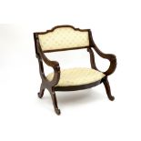 19th Cent. mahogany praying chair || Negentiende eeuwse zgn "prie-dieu" in acajou tot stoel
