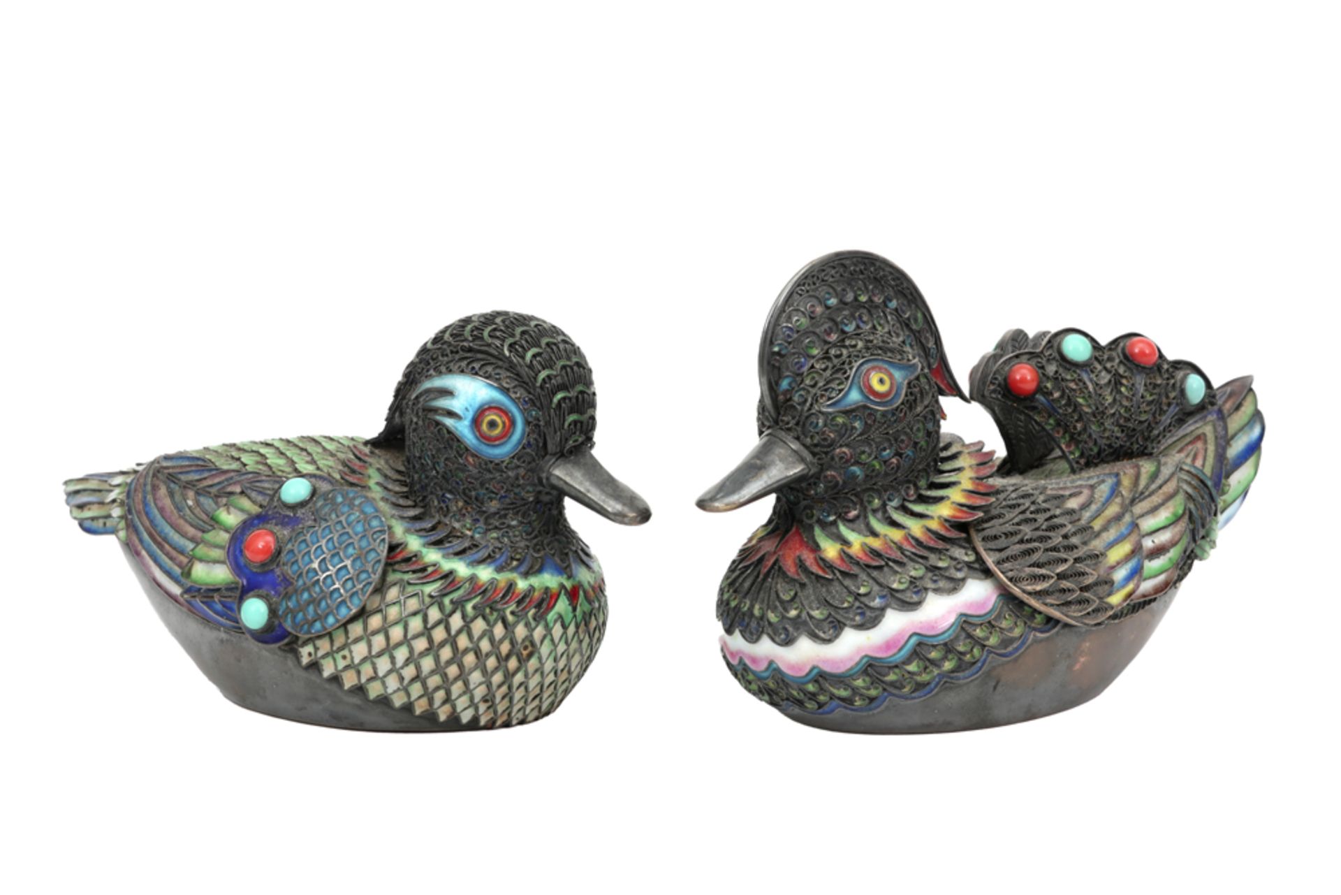 pair of Chinese vintage birds (ducks) in metal and enamel || Paar Chinese vintage sierobjecten in