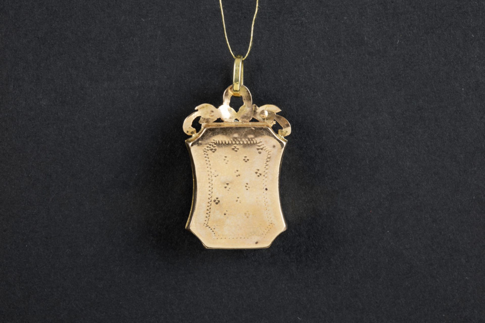 antique pendant in yellow gold (18 carat) with small baroque pearls || Antieke pendatief, een zgn - Bild 3 aus 3
