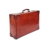 vintage suitcase in leather with nice patina || Vintage reiskoffer in mooi gepatineerd leder