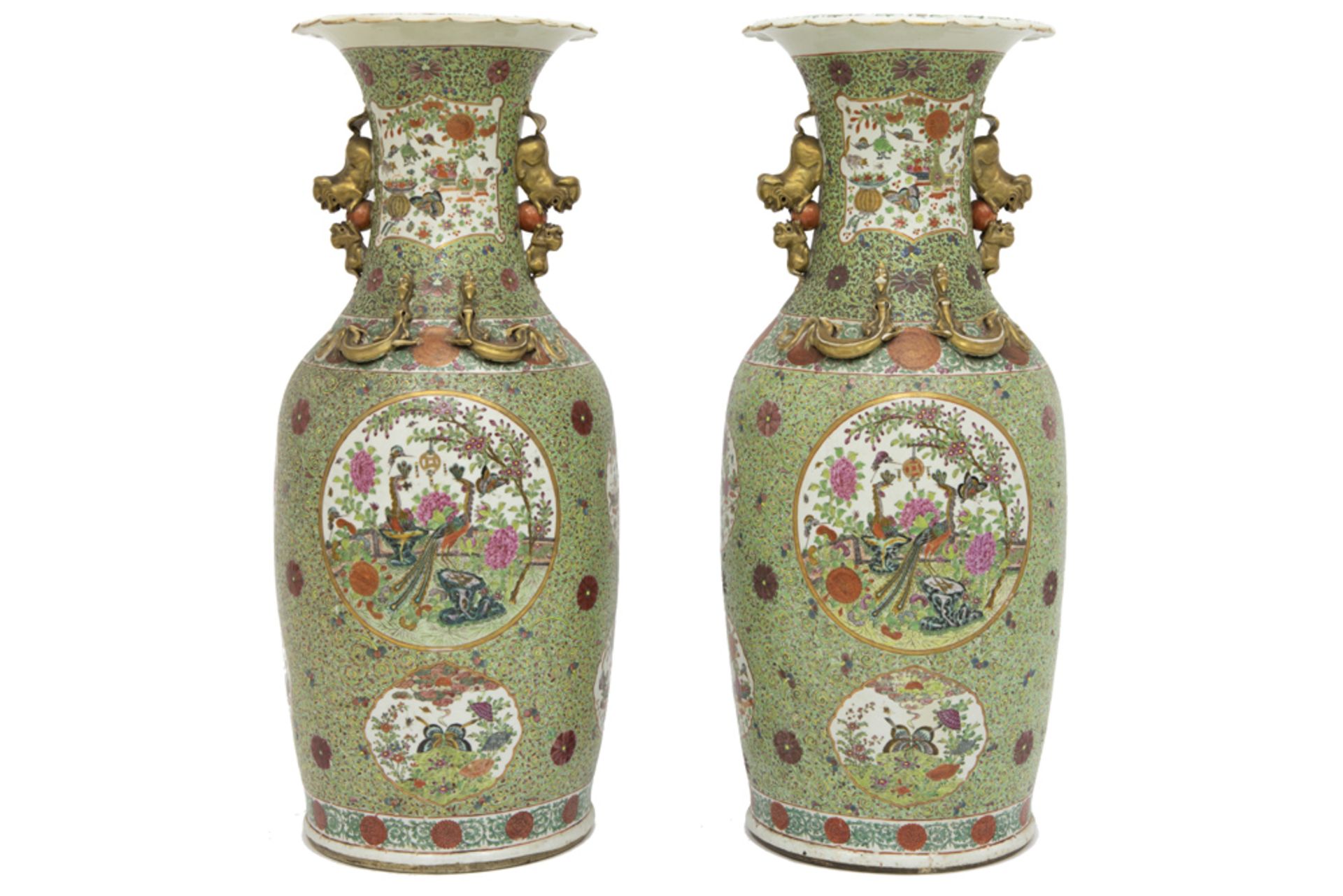 pair of big (90 cm high) antique Chinese vases in porcelain with a polychrome millefiori decor and - Image 3 of 5