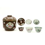 various lot of Chinese porcelain with polychrome decor amonst which an 18th Cent. lidded pot with '