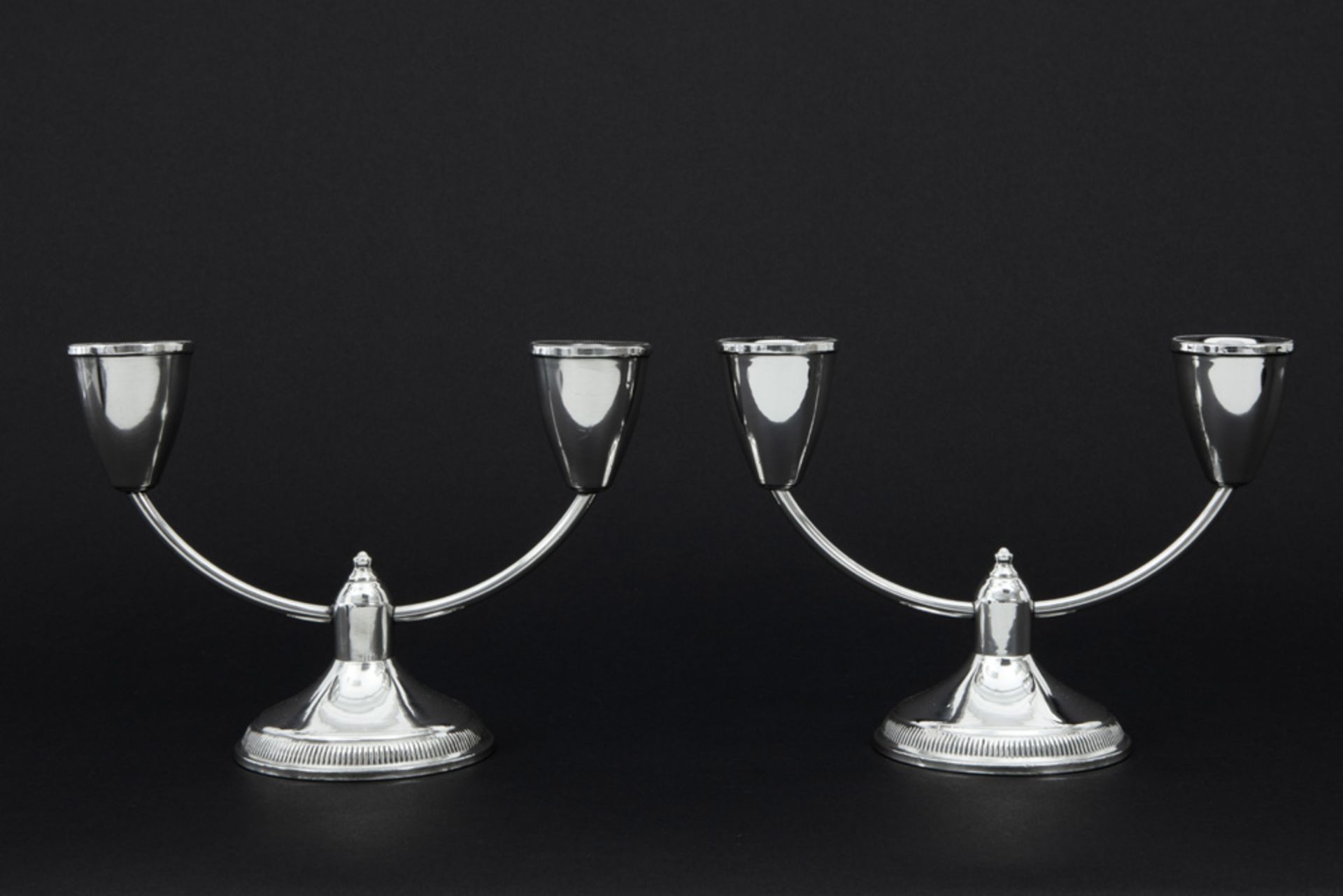 pair of fifties' American candelabras in marked silver - signed||DUCHIN paar Amerikaanse fifies' - Bild 2 aus 4