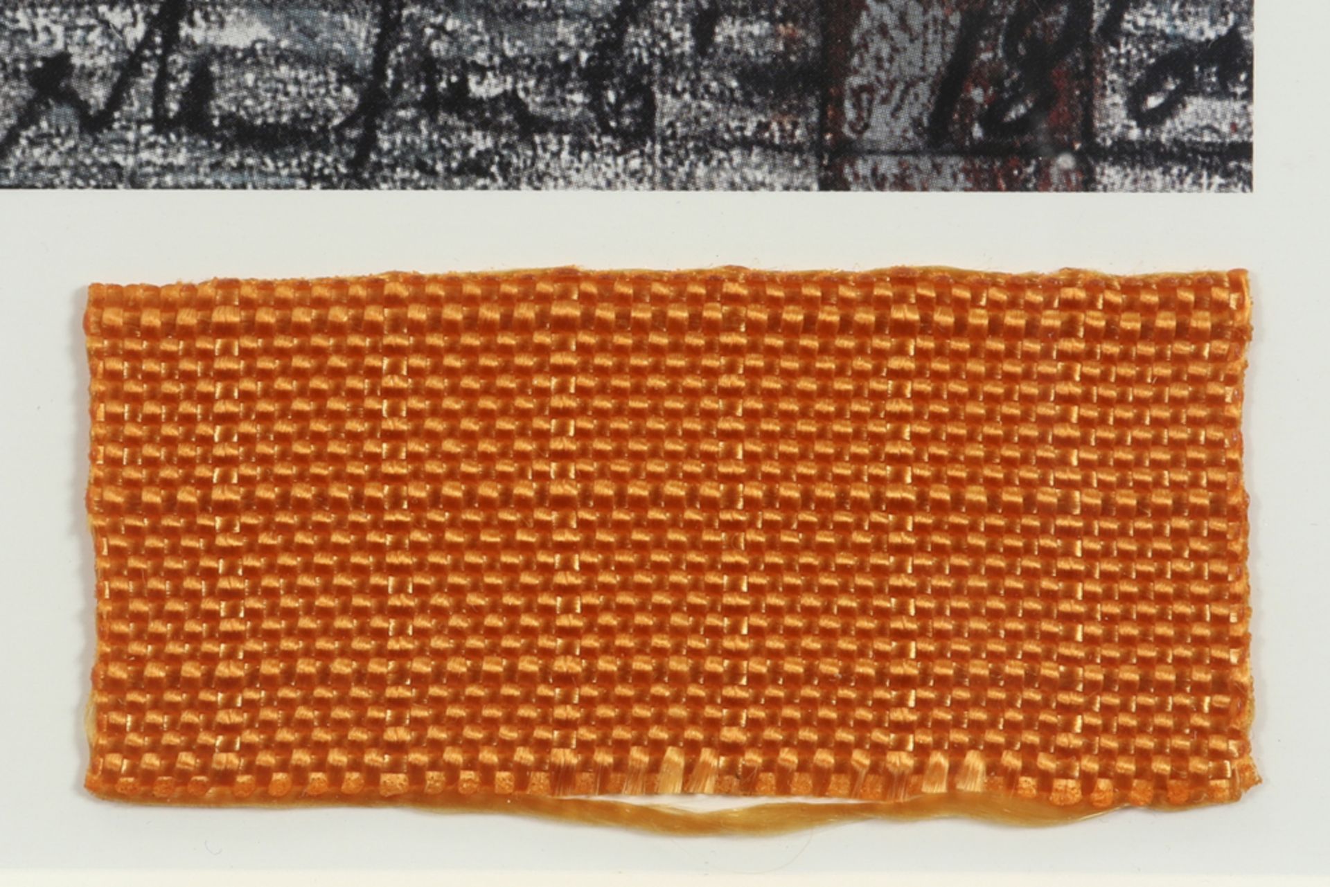 Christo signed offset print with a piece of fabric from the project "The Gates" in Central Park, - Bild 3 aus 4