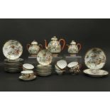 Japanese tea-set (38 pcs) in porcelain||Japans theeservies in Satsuma- porselein - 38 stuks