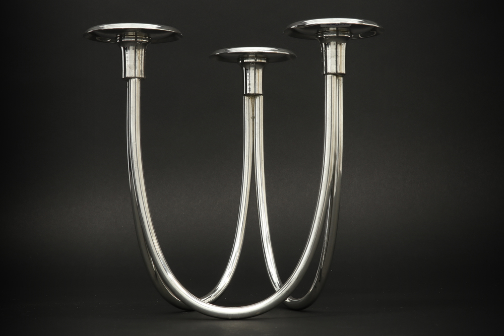 sixties' silverplated candelabra||Sixties' design tafelkandelaar met elegante vorm met drie - Bild 2 aus 3