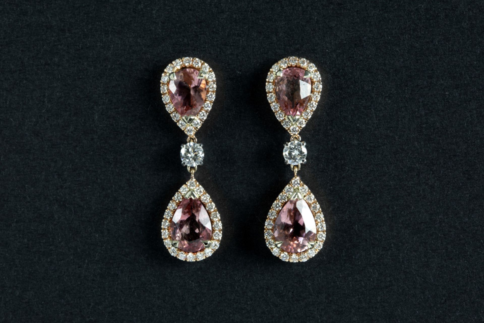 pair of beautiful earrings in white and pink gold (18 carat) with 5,20 carat of Tourmalines with